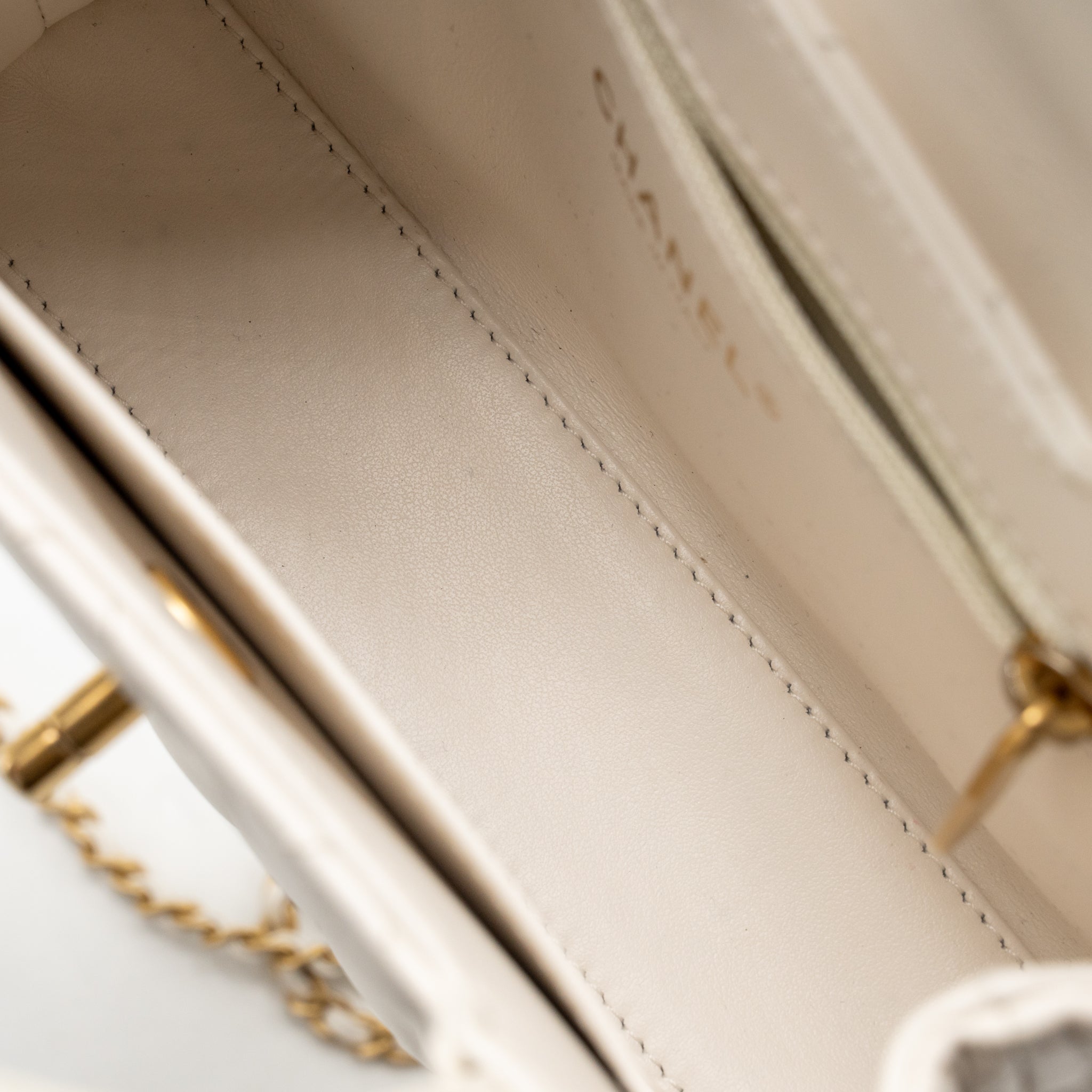 chanel-mini-kelly-shopping-tote-bag-calfskin-white-ghw-microchip