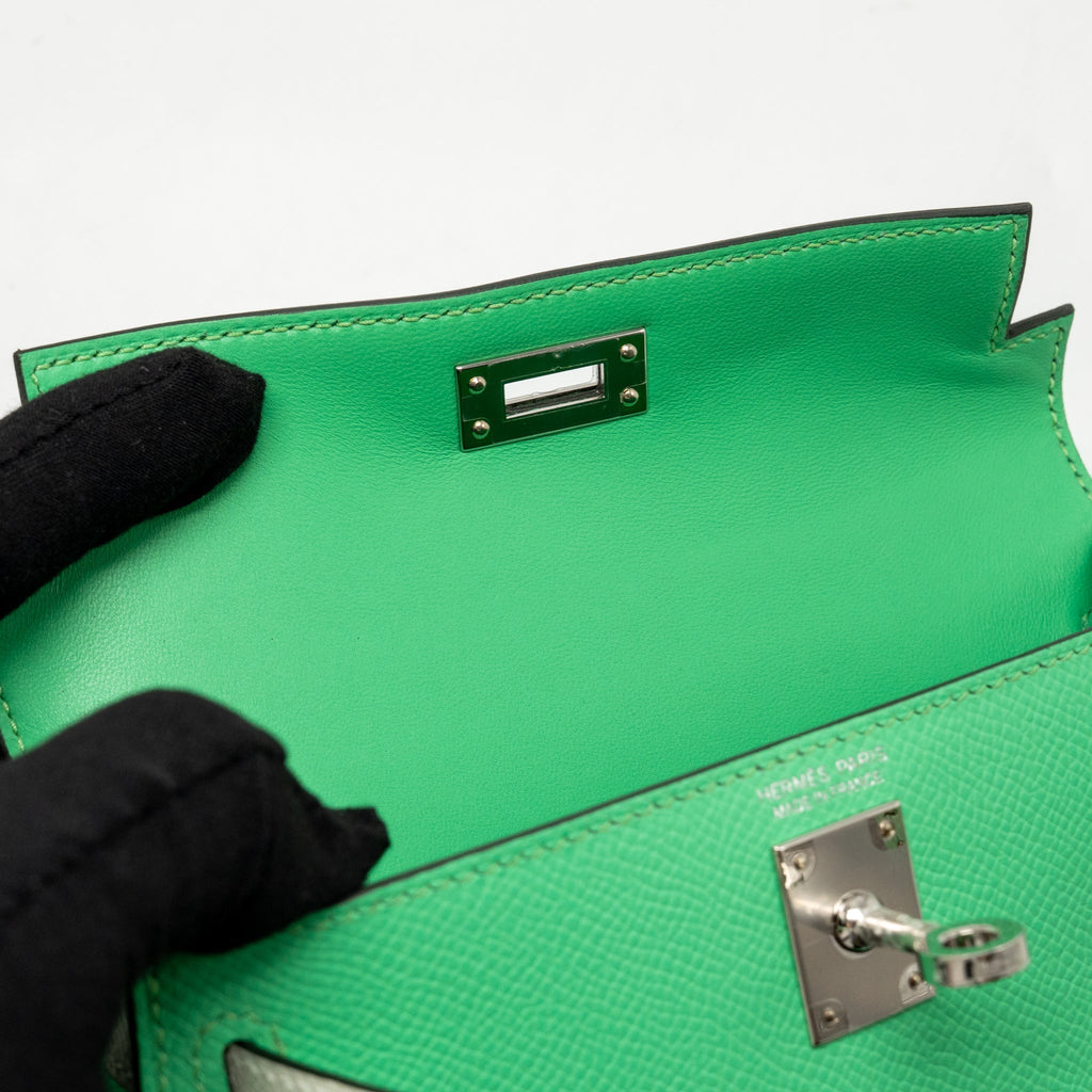 hermes-mini-kelly-ii-epsom-vert-comics-vert-fizz-gris-pale-shw-stamp-b