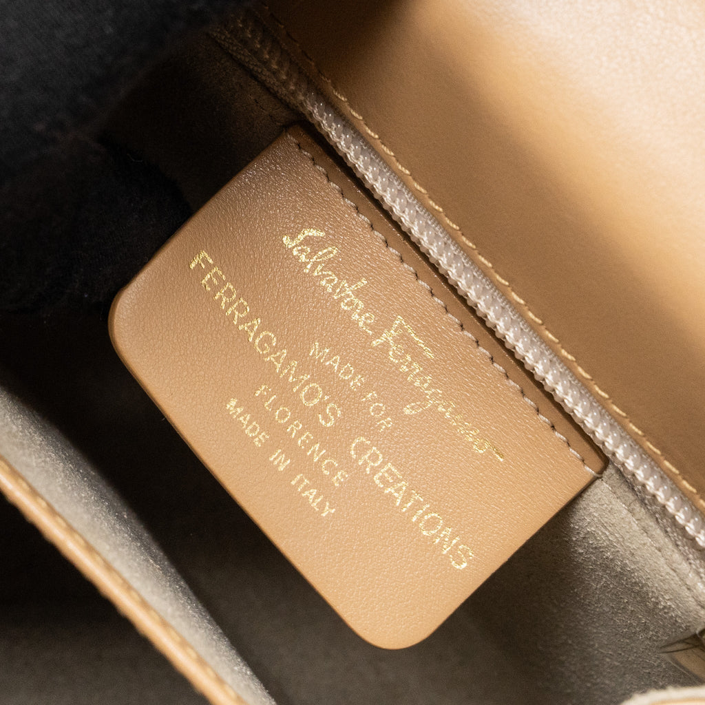 salvatore-ferragamo-iconic-top-handle-calfskin-beige-ghw