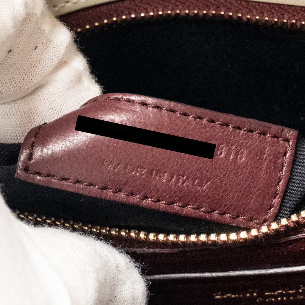 saint-laurent-ysl-cassandra-chain-wallet-calfskin-white-ghw