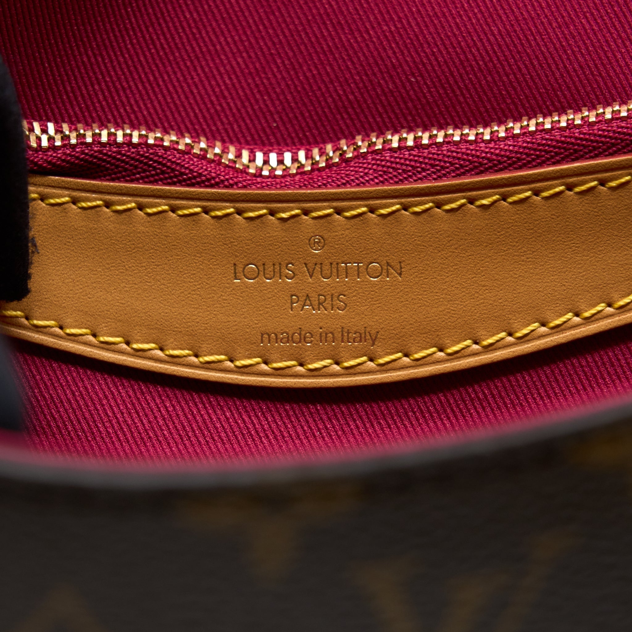 louis-vuitton-diane-monogram-canvas-fuchsia-ghw