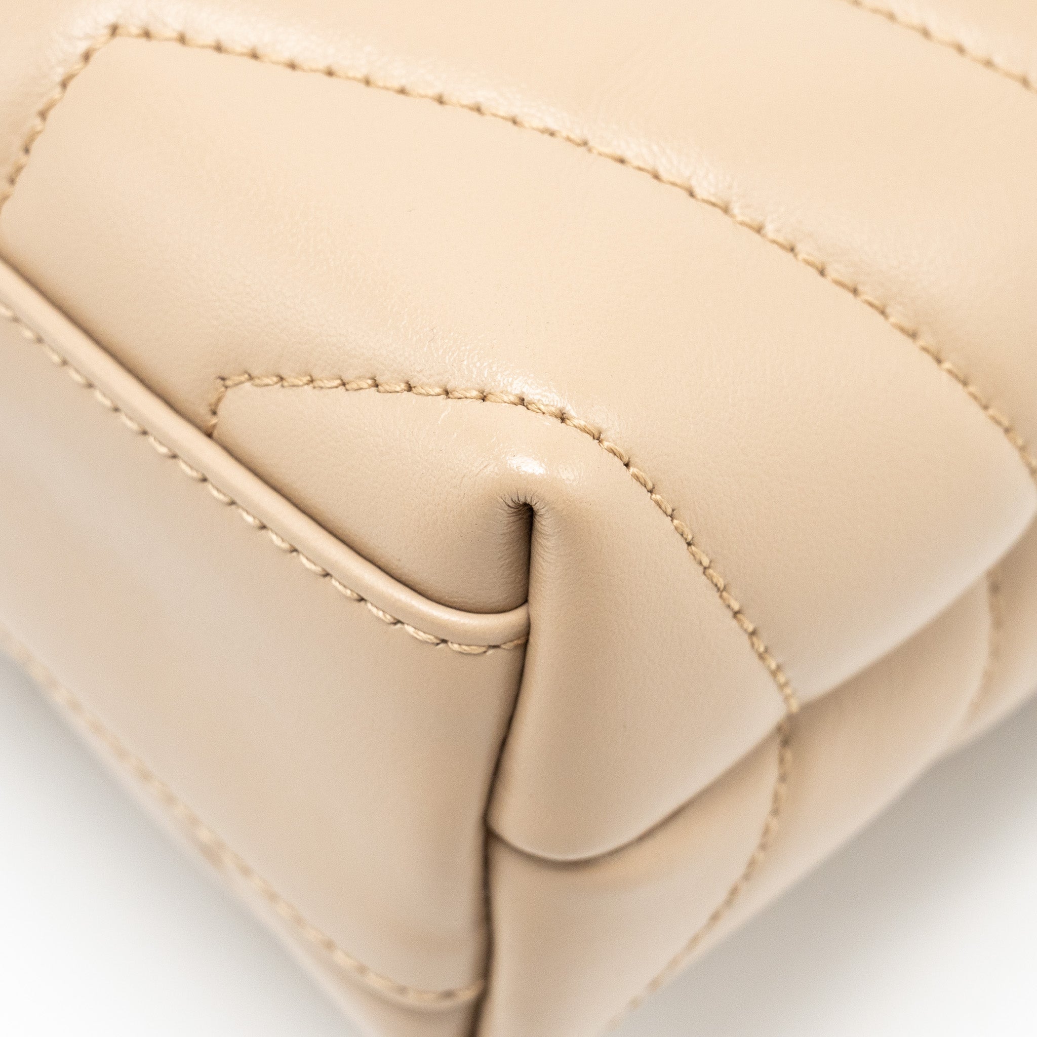 saint-laurent-ysl-loulou-toy-strap-bag-calfskin-dark-beige-ghw