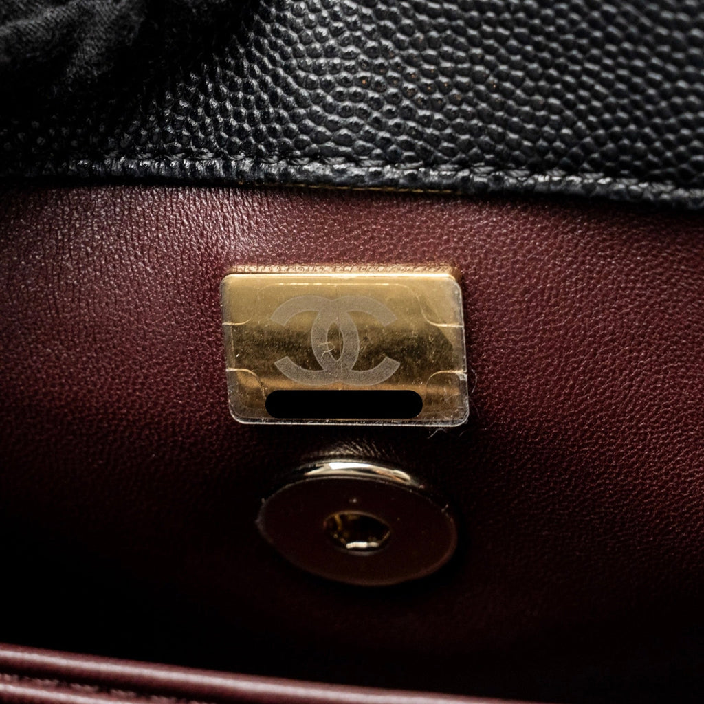 chanel-small-coco-handle-caviar-black-lghw-microchip-17