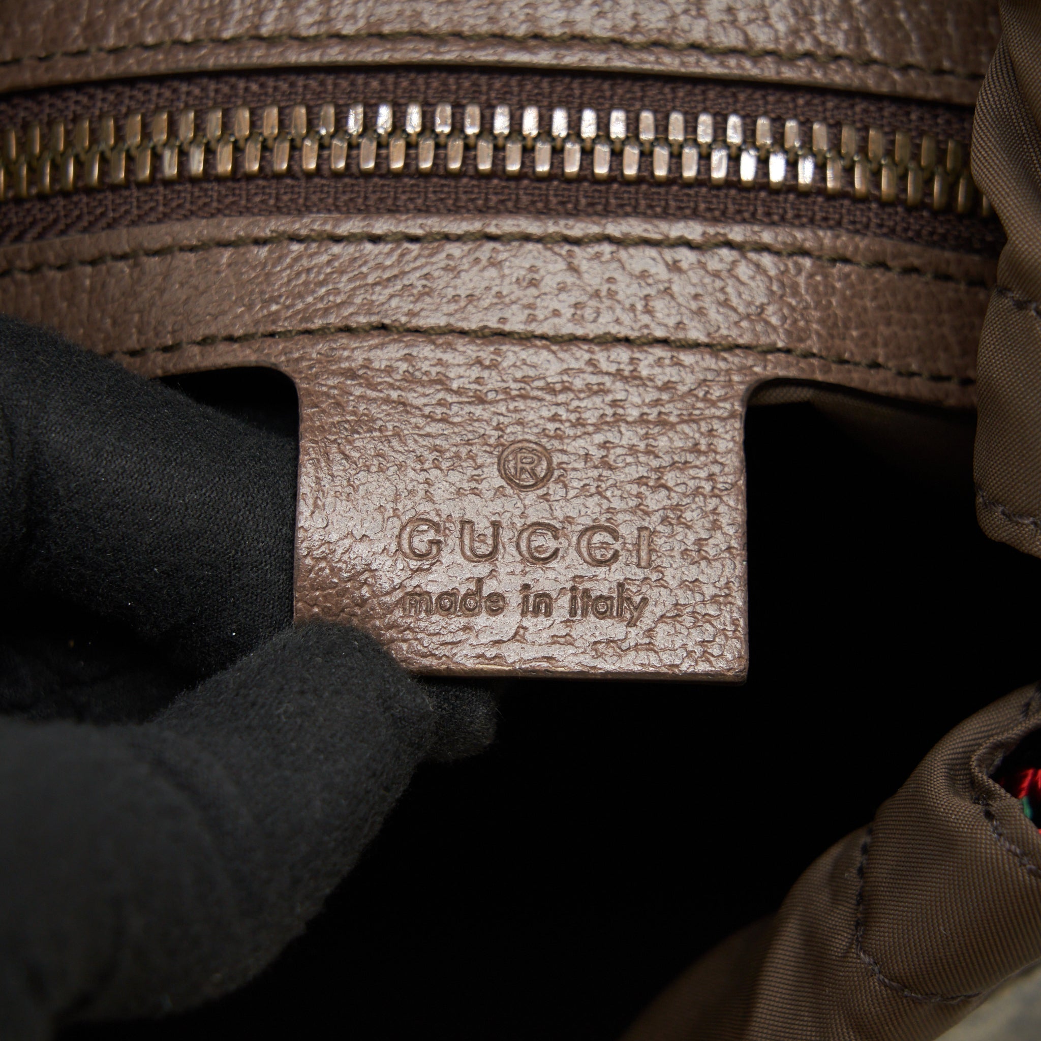 gucci-drawstring-backpack-gg-supreme-beige-yellow-ghw