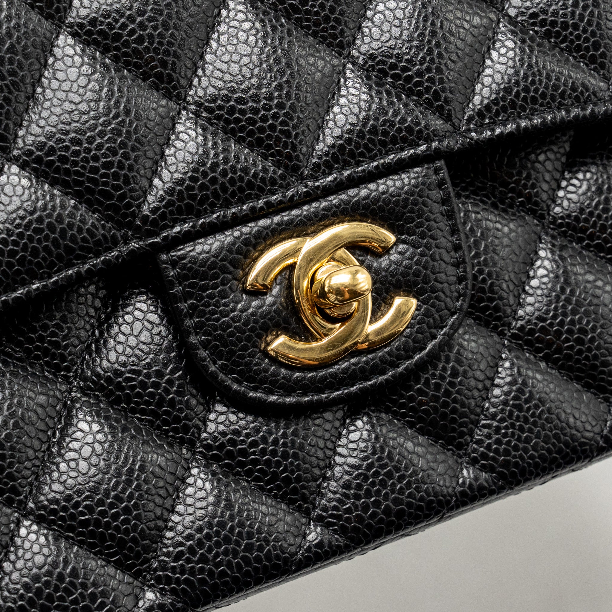 chanel-cf-black