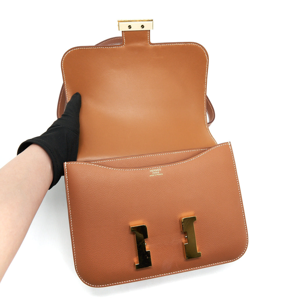 hermes-constance-24-evercolor-gold-ghw-stamp-d