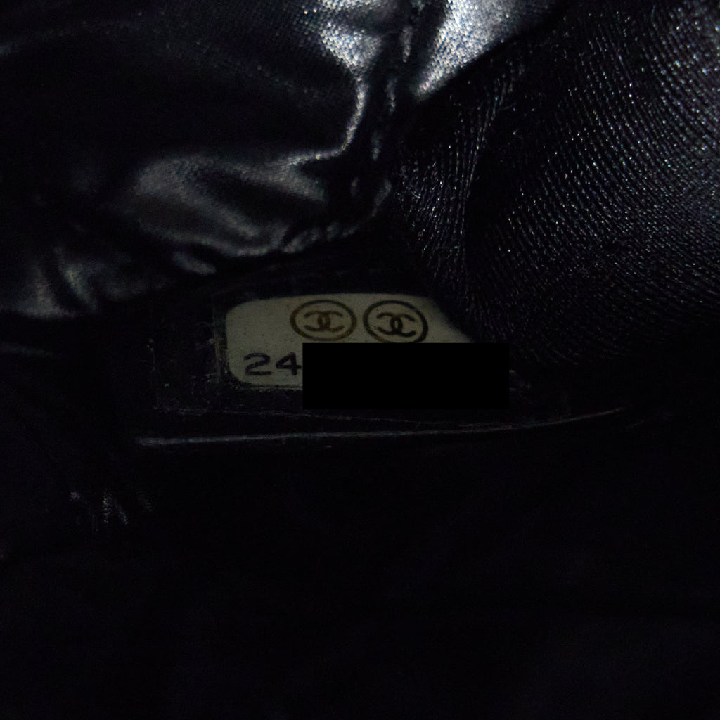 chanel-boy-clutch-lambskin-black-shw