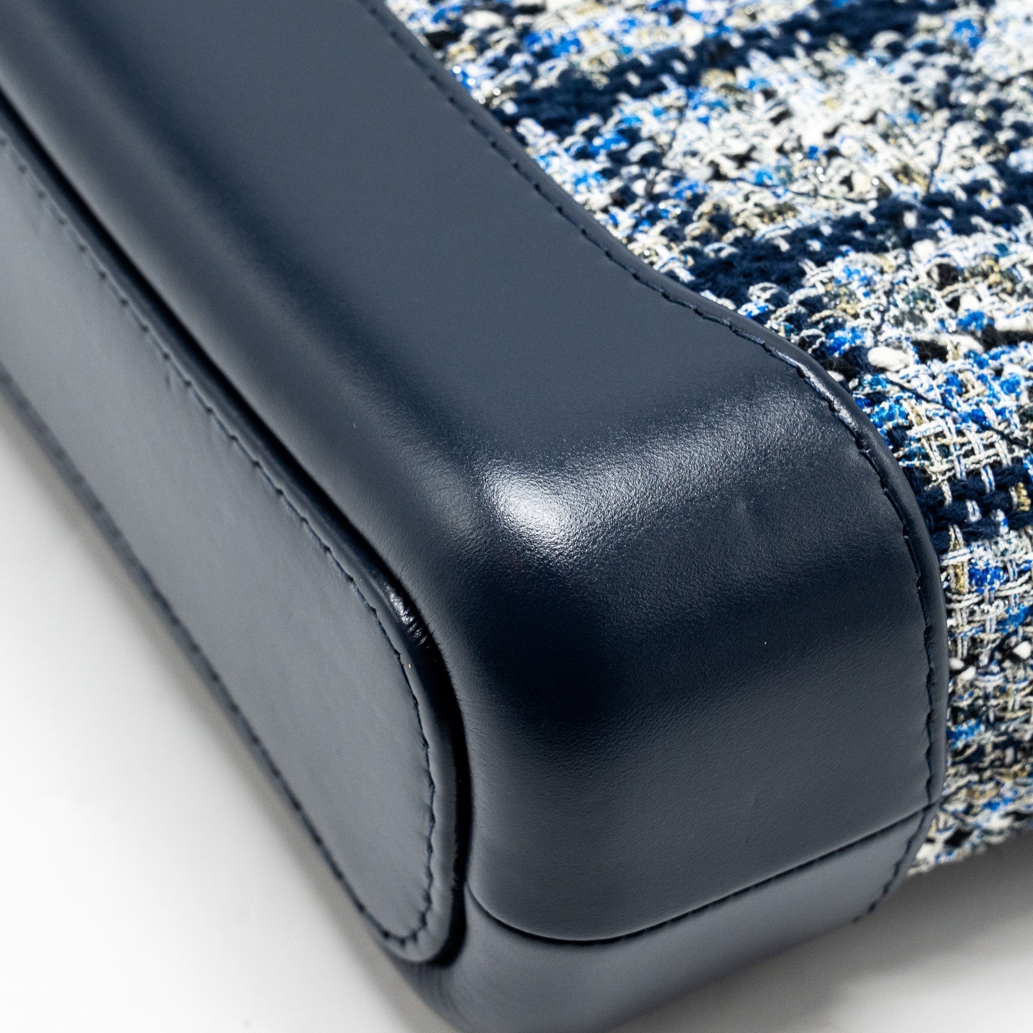 chanel-small-gabrielle-hobo-bag-tweed-navy-multicolour-with-multicolour-hardware
