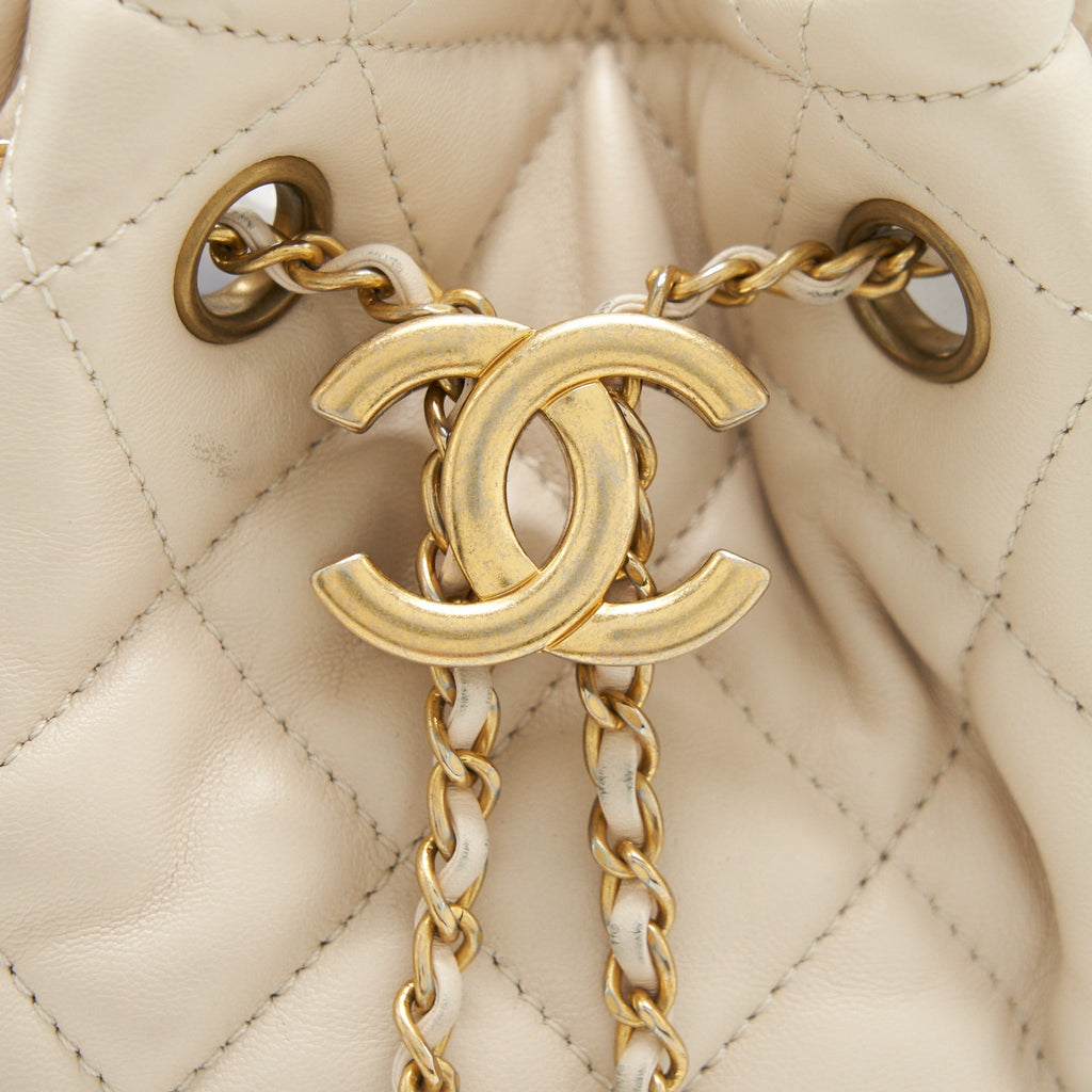 chanel-button-bucket-crossbody-bag-lambskin-white-ghw