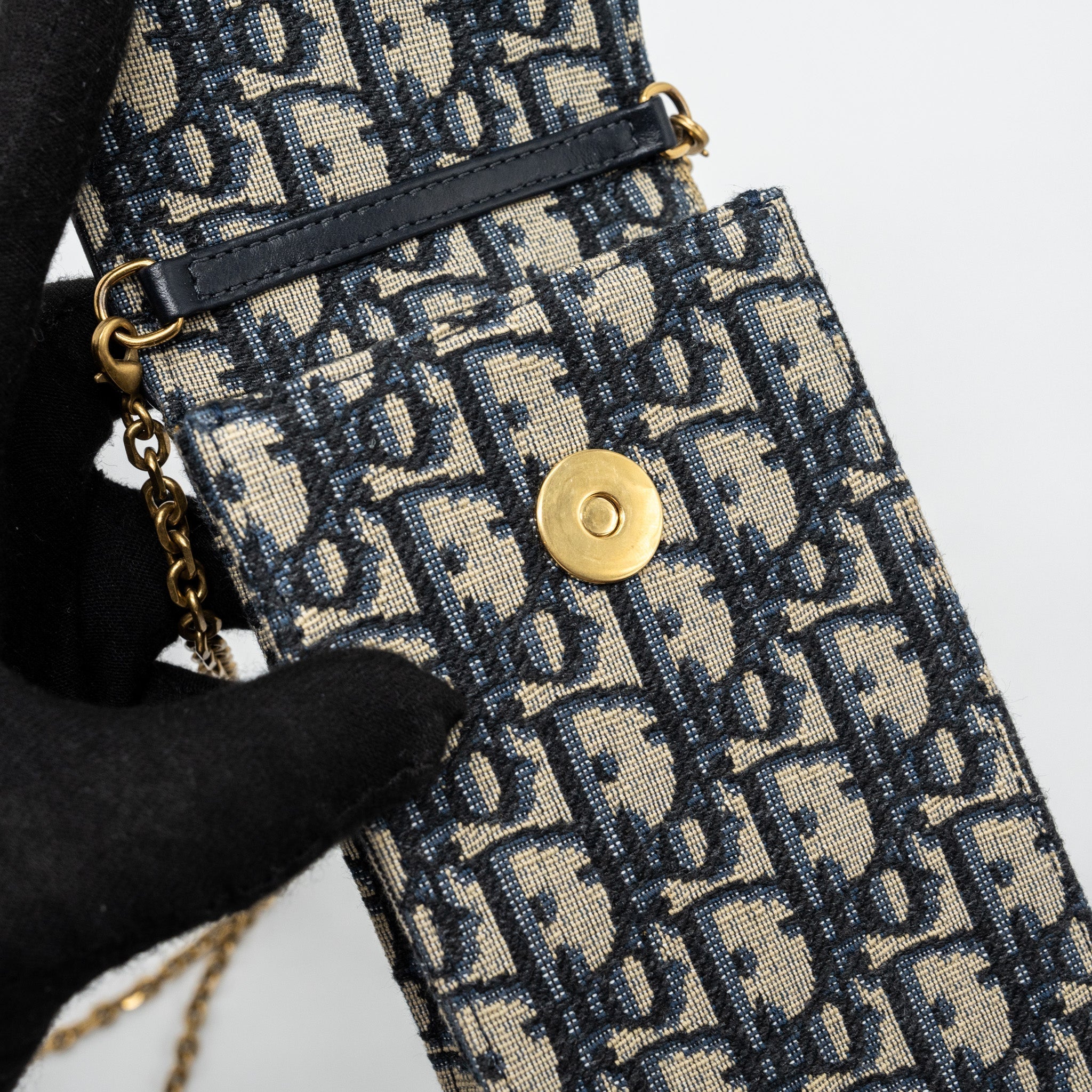 dior-saddle-phone-pouch-dior-oblique-jacquard-blue-ghw
