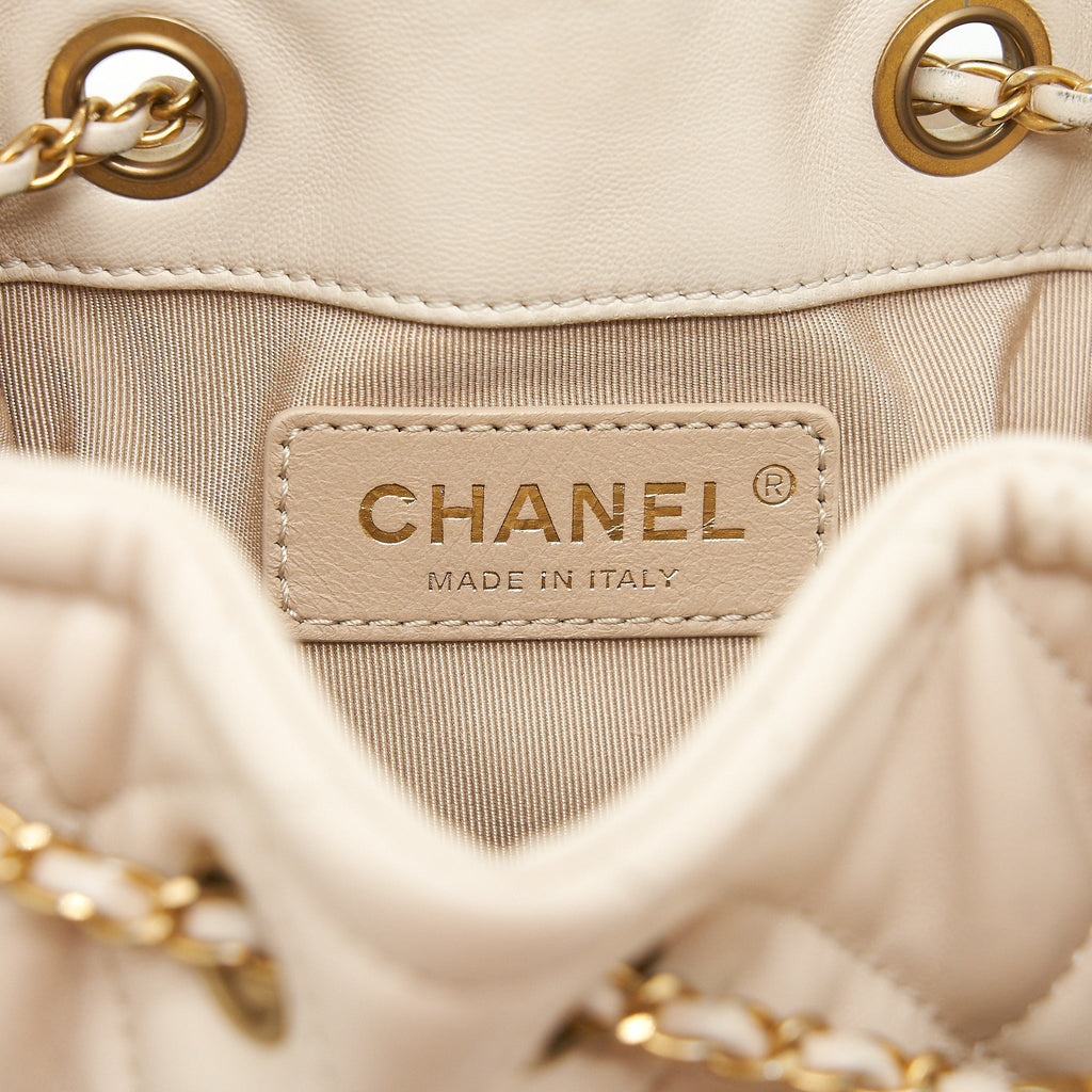 chanel-button-bucket-crossbody-bag-lambskin-white-ghw
