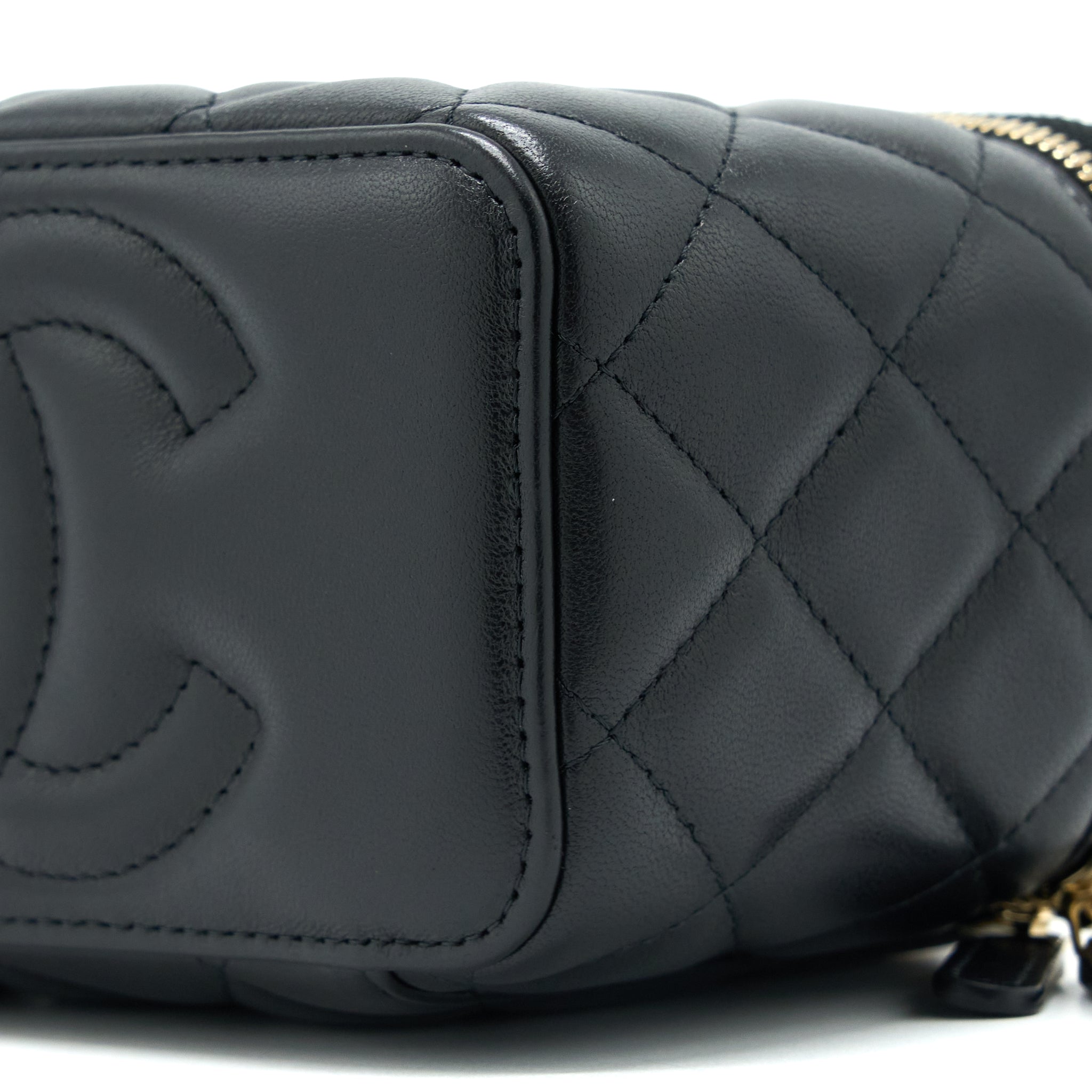 chanel-top-twist-chain-handle-long-vanity-with-chain-lambskin-black-brushed-ghw-microchip