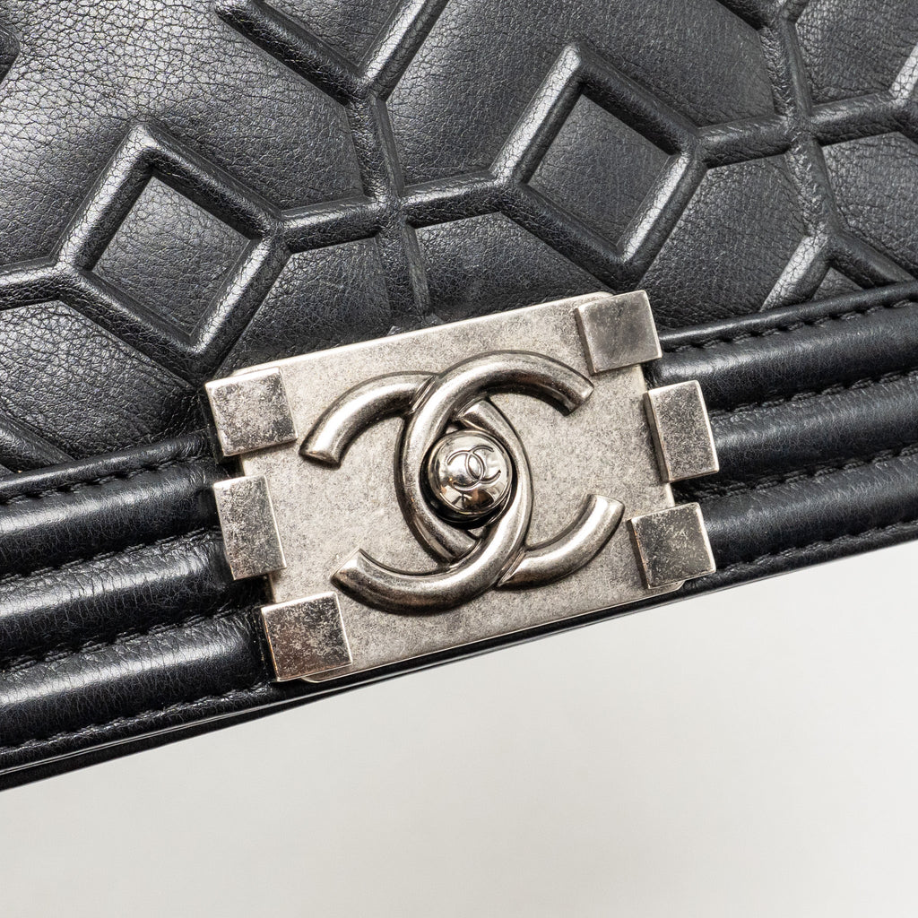 chanel-small-boy-bag-arabesque-calfskin-black-ruthenium-shw