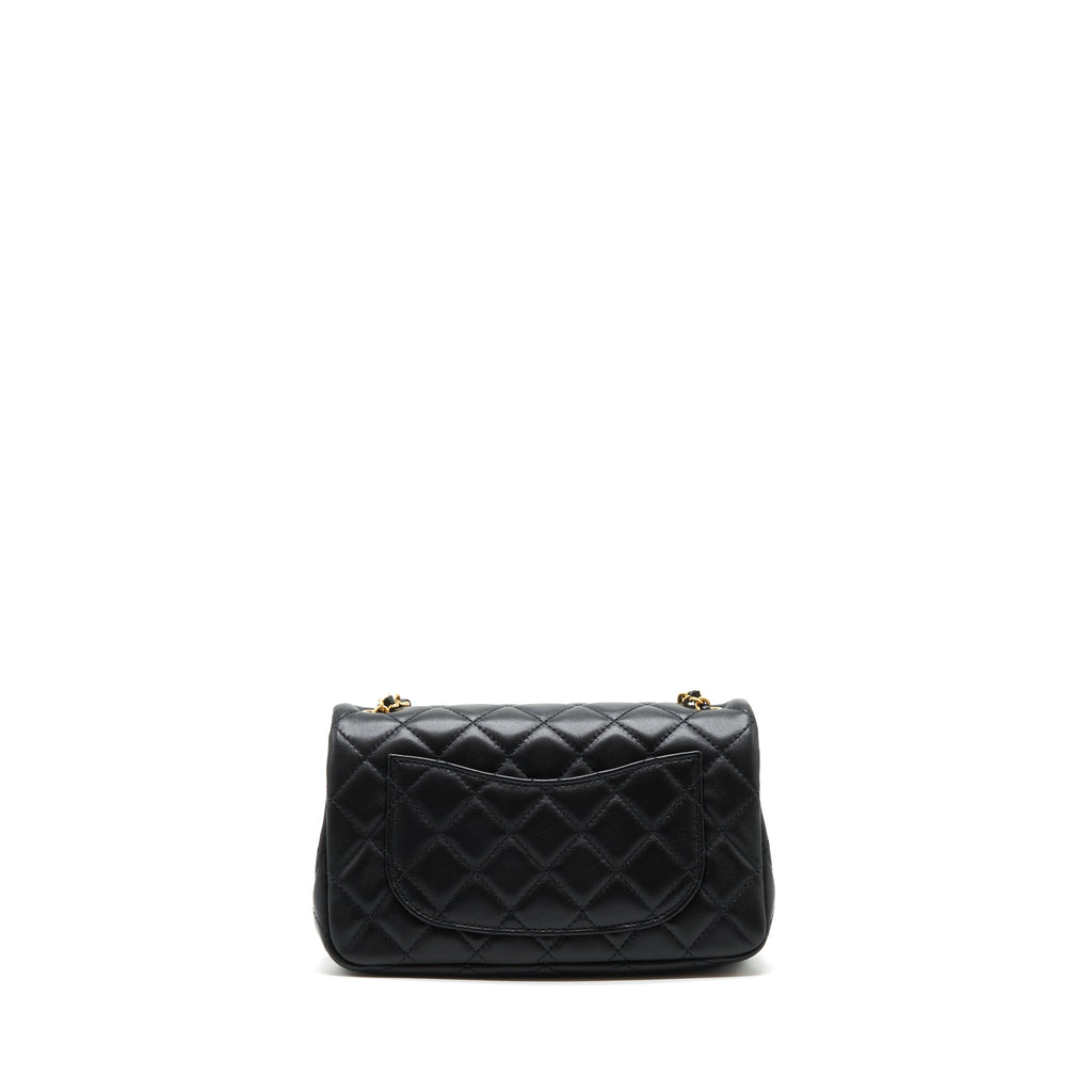 chanel-22c-pearl-crush-mini-rectangular-lambskin-black-ghw-microchip