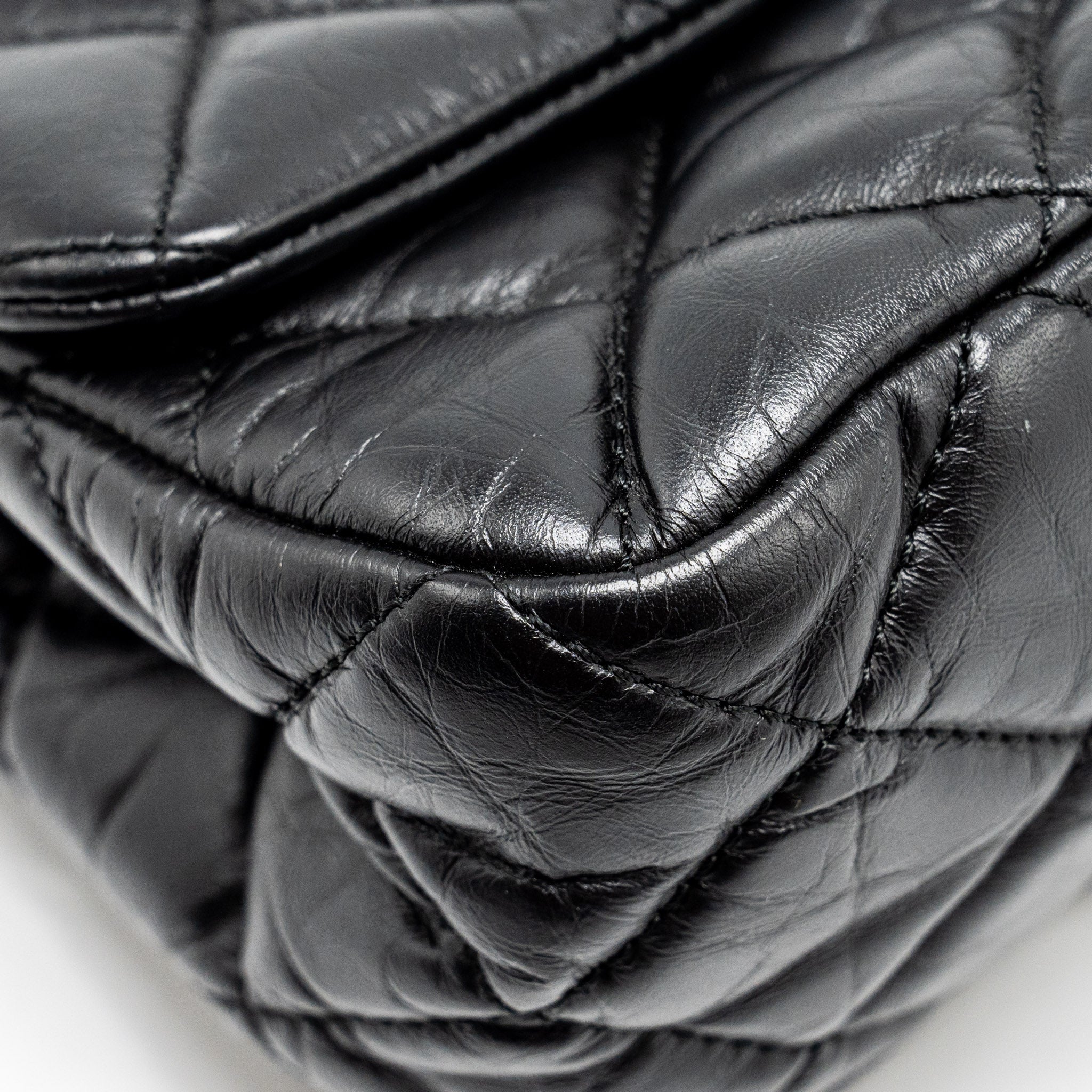 chanel-hanger-small-reissue-flap-bag-limited-edition-aged-calfskin-black-ghw