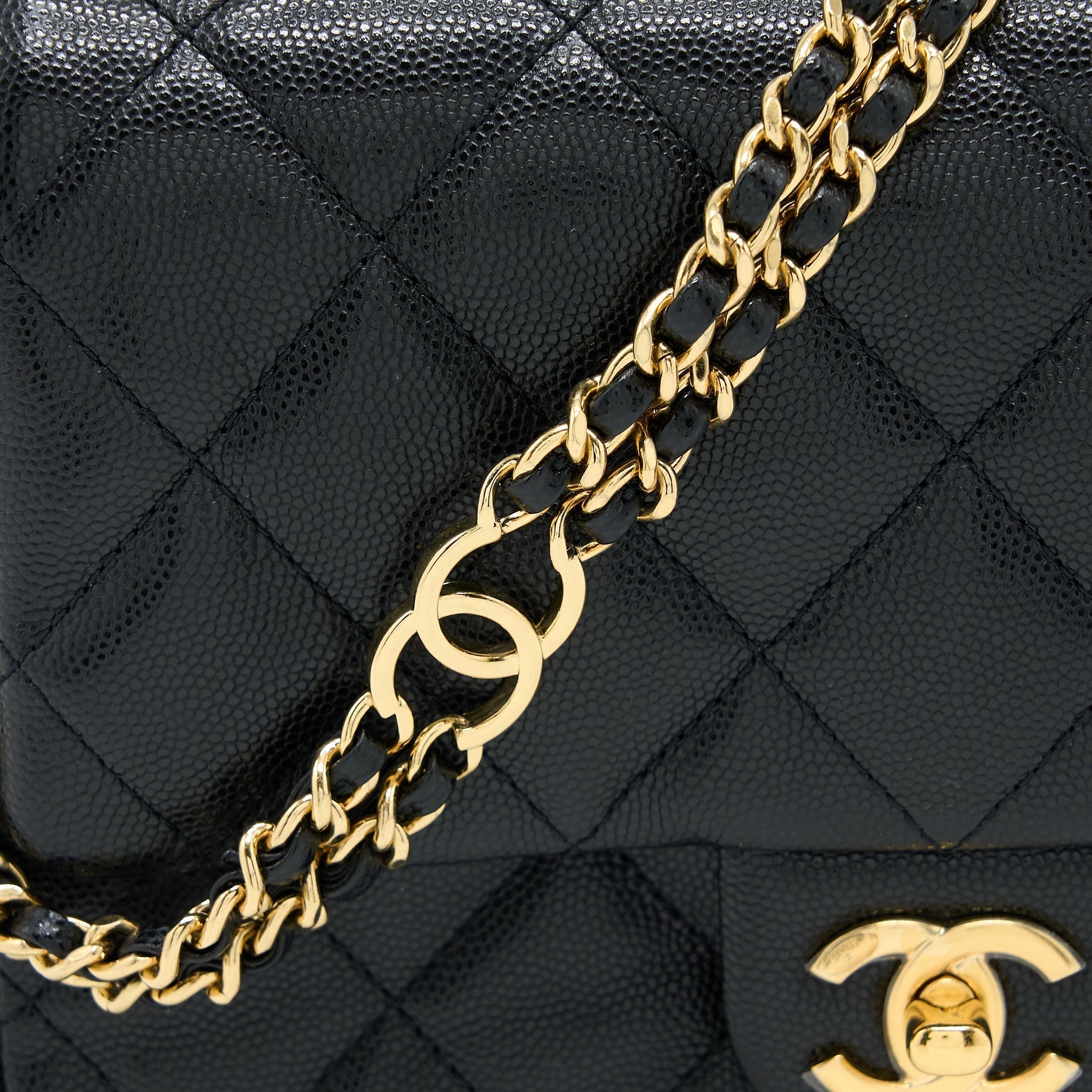 chanel-23c-mini-flap-bag-with-cc-logo-chain-grained-calfskin-black-ghw-microchip