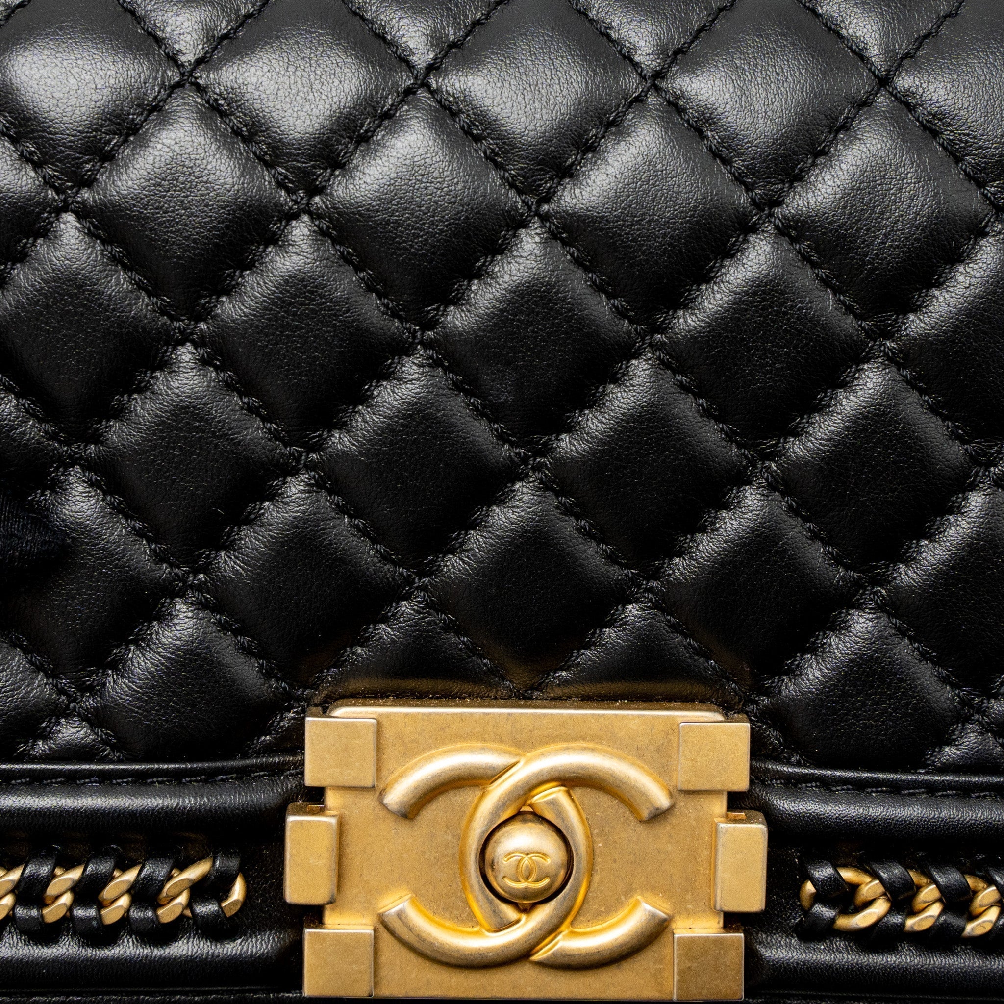 chanel-top-handle-small-boy-bag-calfskin-black-brushed-ghw