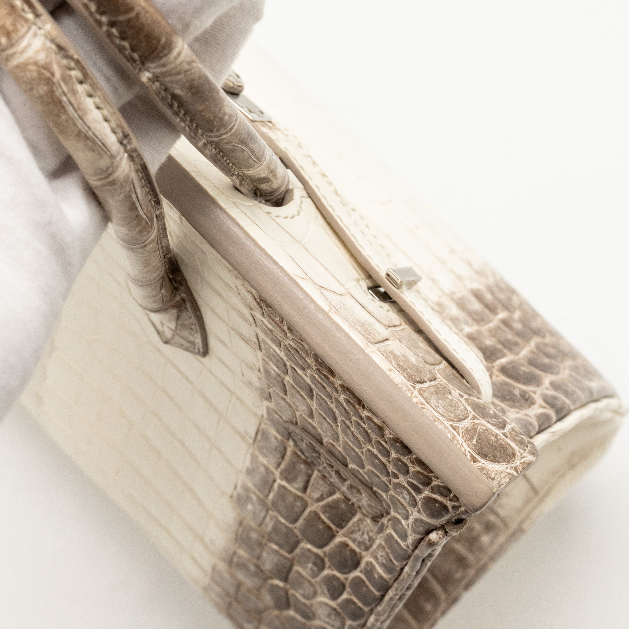 hermes-birkin-25-crocodile-niloticus-himalaya-01-blanc-shw-stamp-y