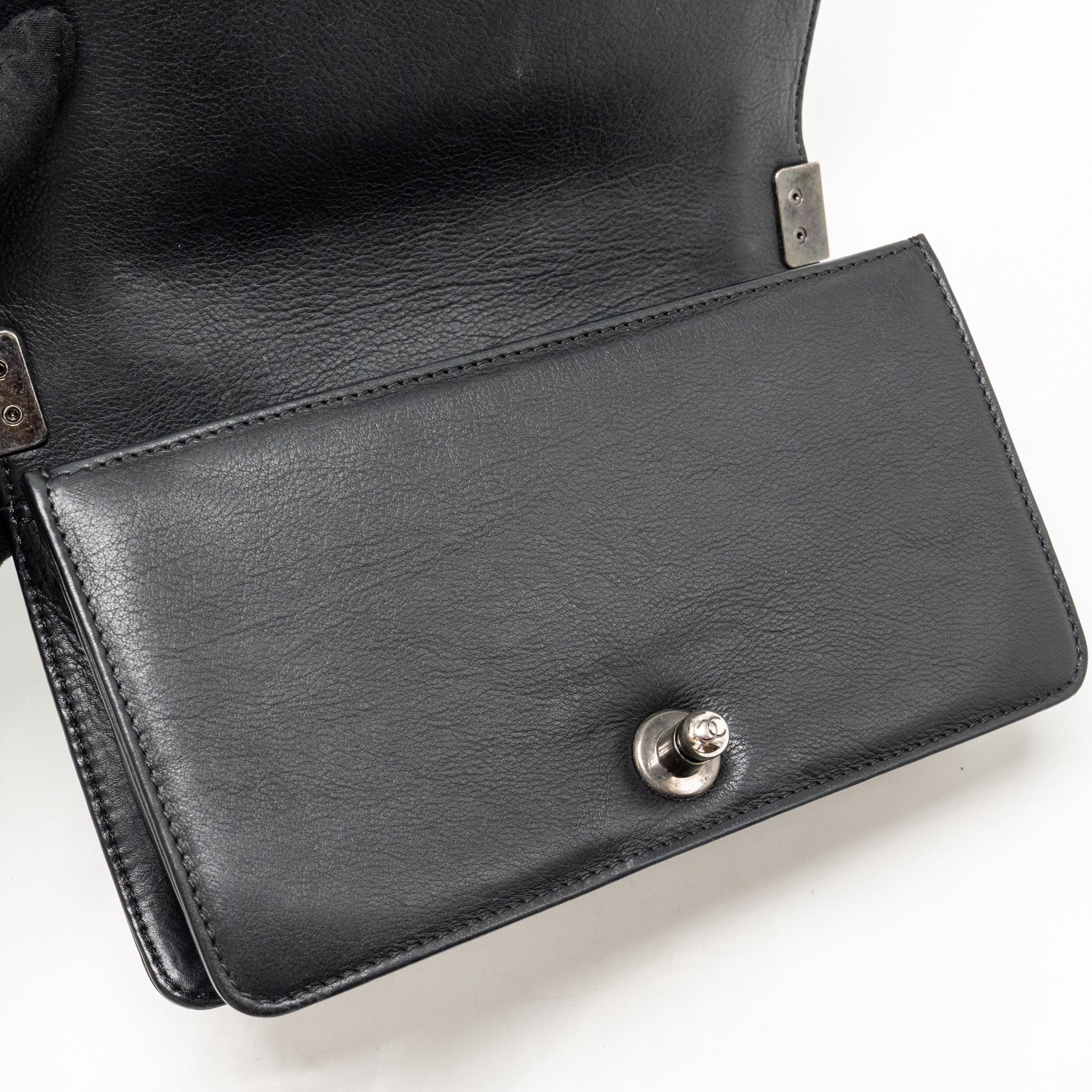 chanel-small-boy-bag-arabesque-calfskin-black-ruthenium-shw