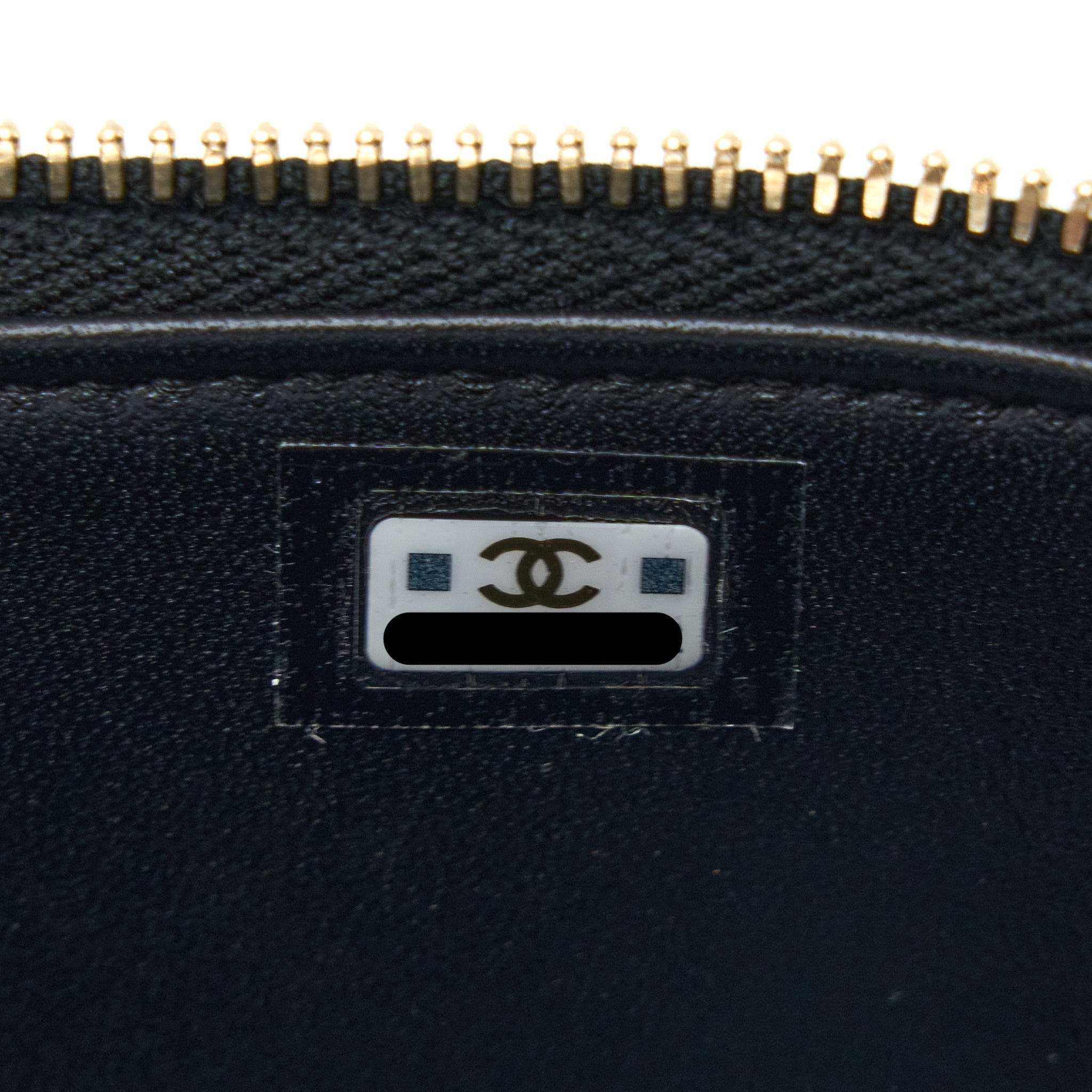 chanel-top-twist-chain-handle-long-vanity-with-chain-lambskin-black-brushed-ghw-microchip