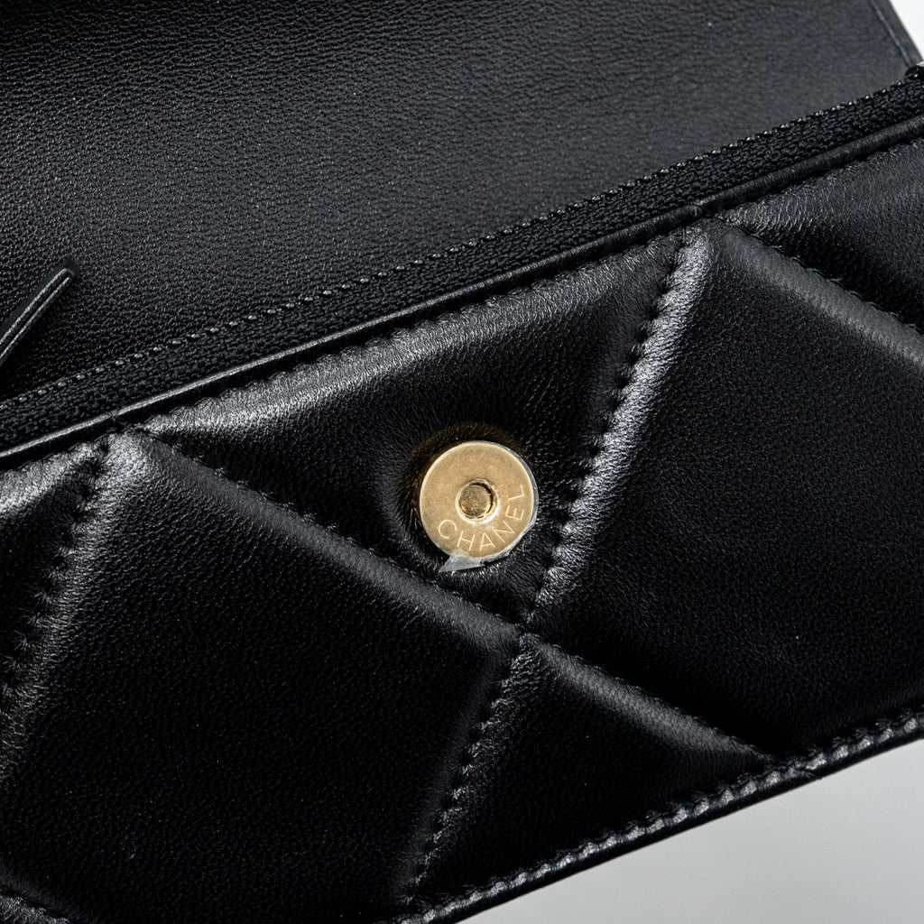 chanel-mini-19-wallet-on-chain-lambskin-black-multicolour-hardware-microchip-copy-1