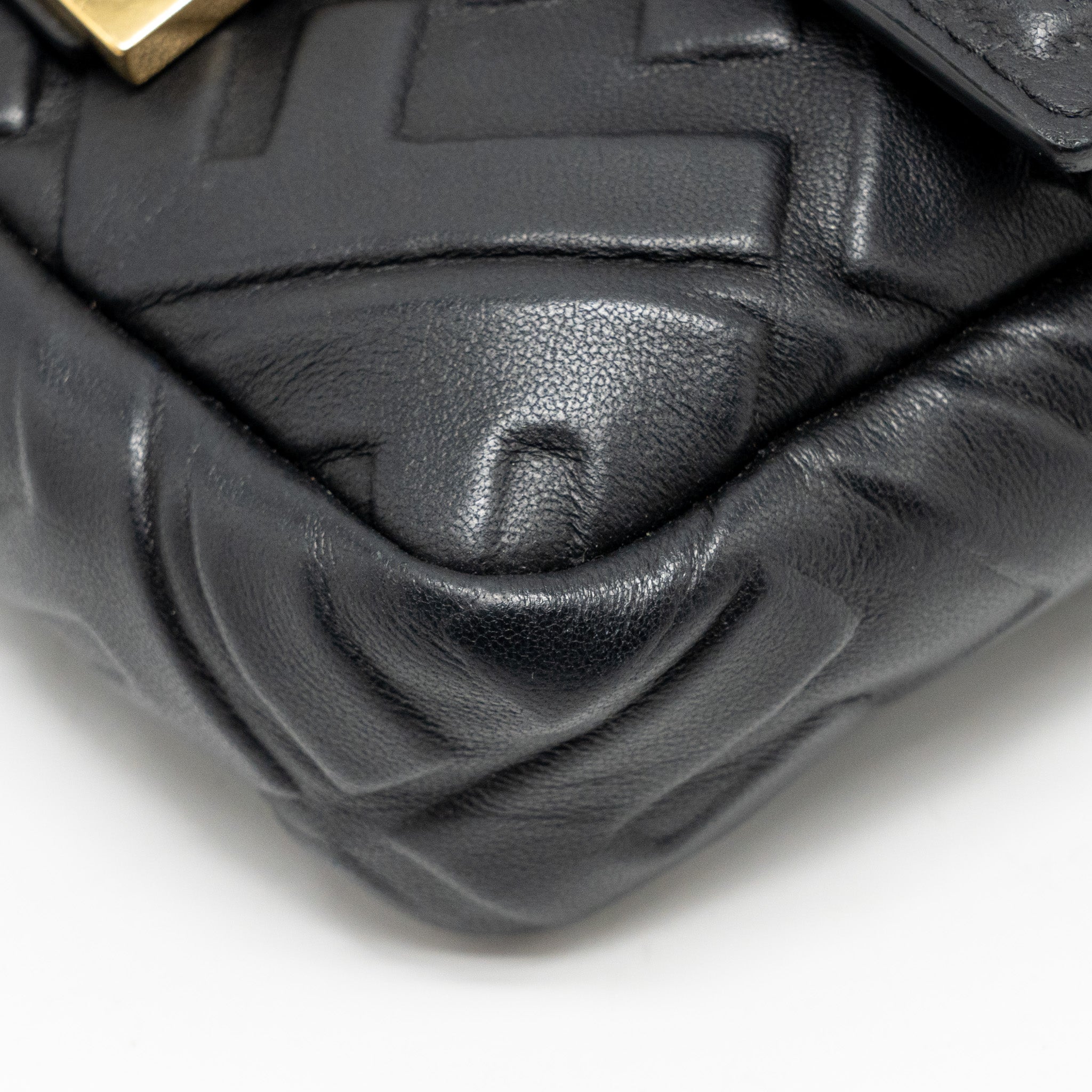fendi-mini-baguette-bag-ff-motif-nappa-leather-black-ghw