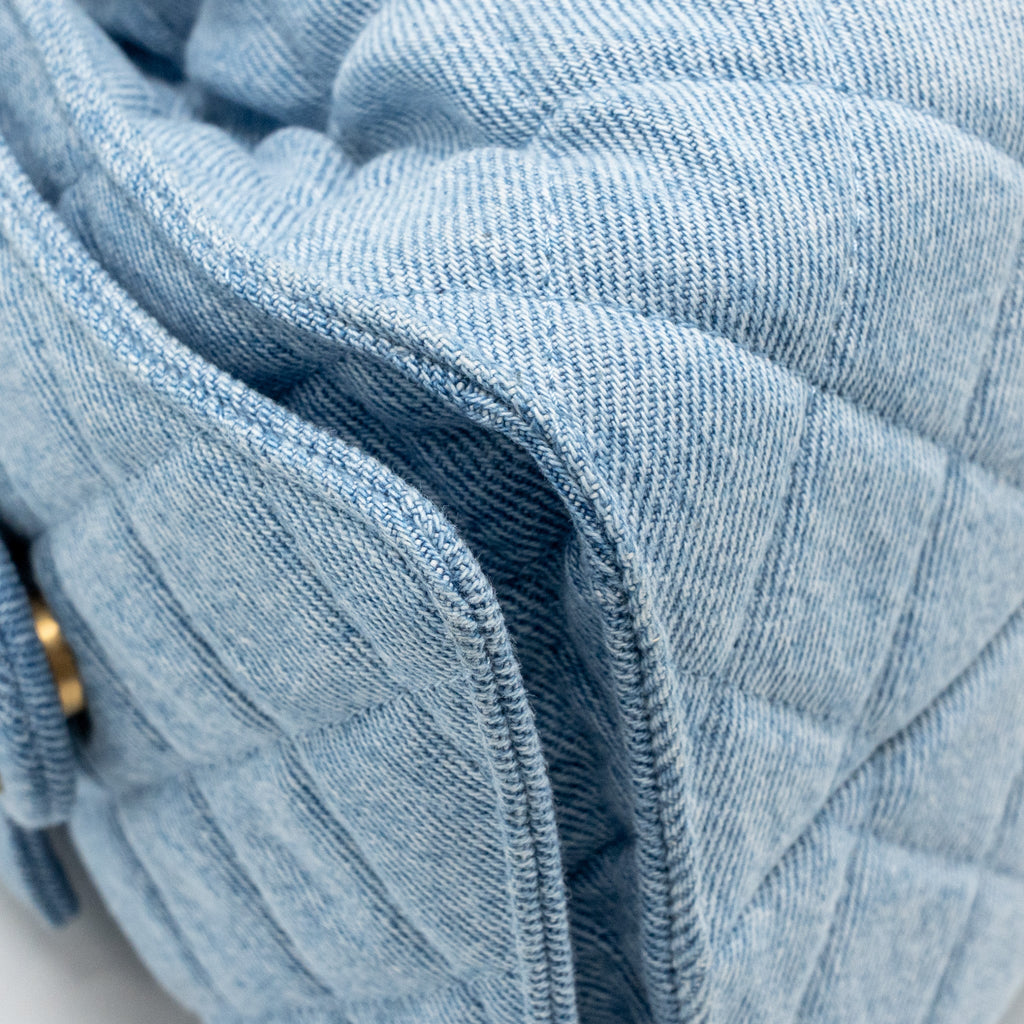 chanel-small-25-bag-washed-denim-light-blue-ghwmicrochip