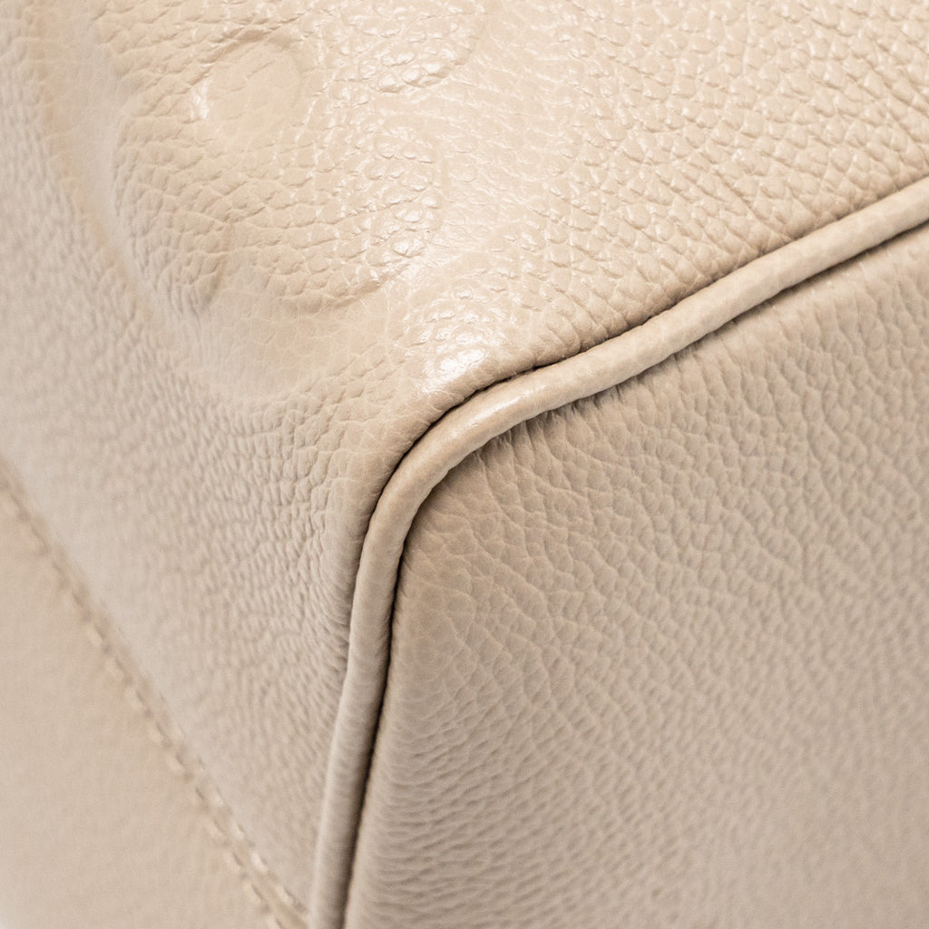 louis-vuitton-speedy-bandouliere-empreinte-leather-tourterelle-taupe-ghw