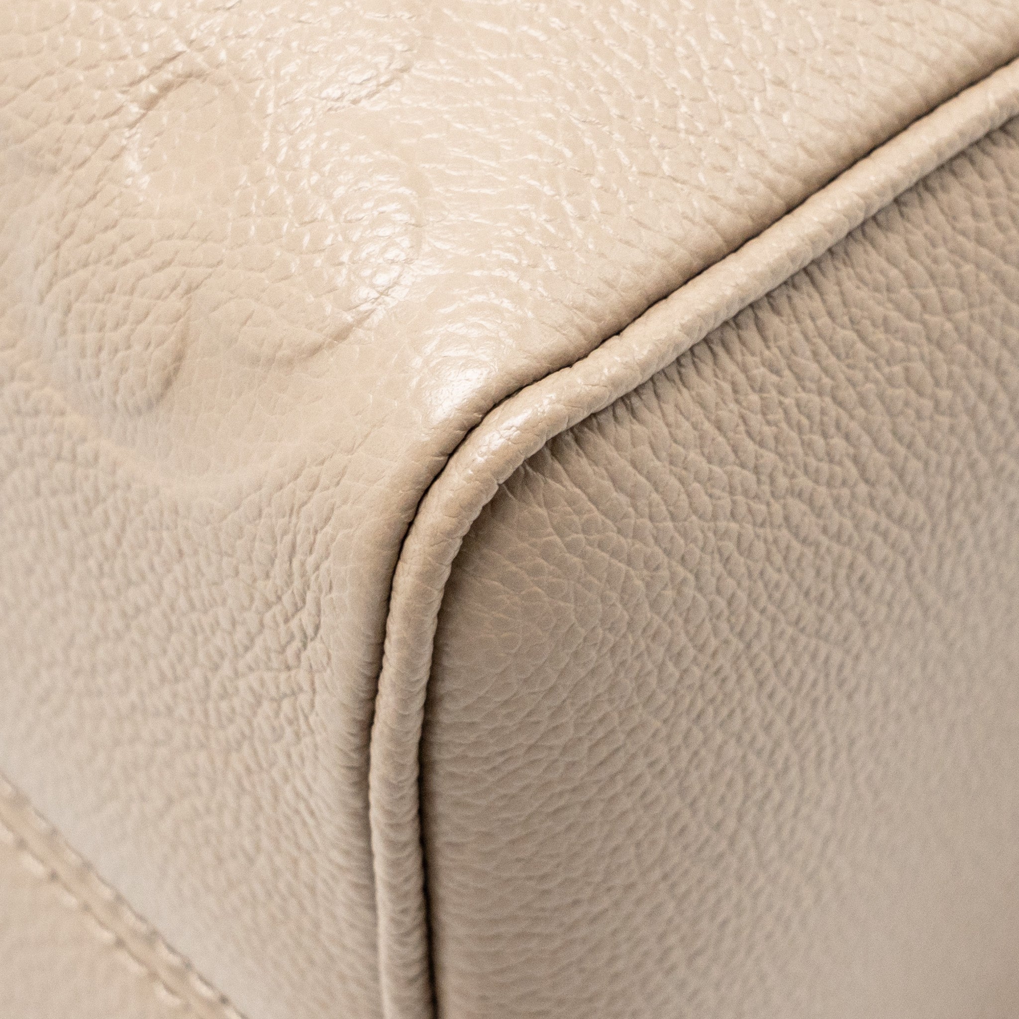 louis-vuitton-speedy-bandouliere-empreinte-leather-tourterelle-taupe-ghw