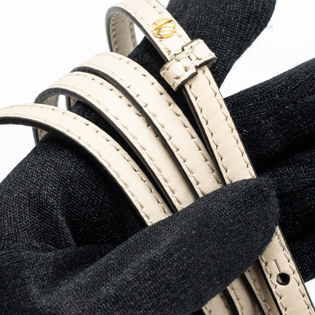 fendi-mini-mon-tresor-bucket-bag-fabric-leather-cream-lghw