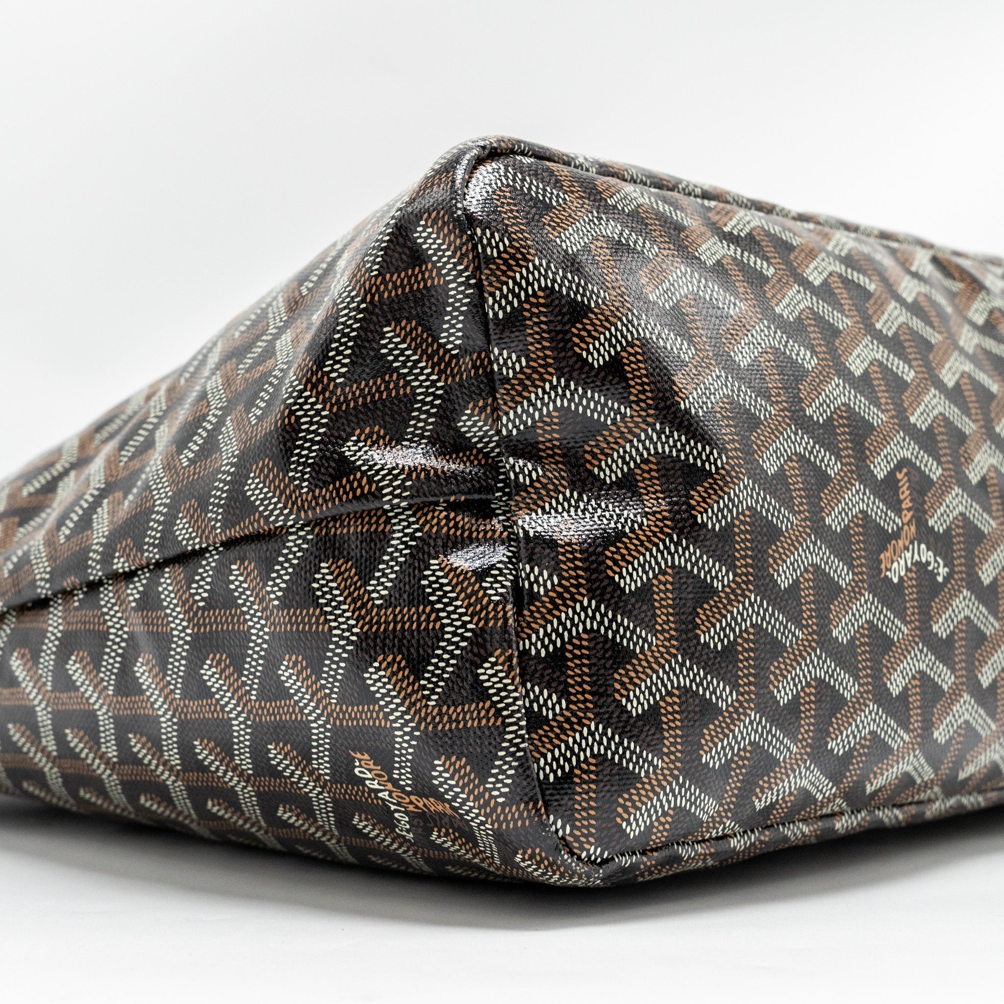 goyard-boheme-hobo-bag-goyardine-canvas-calfskin-black-shw