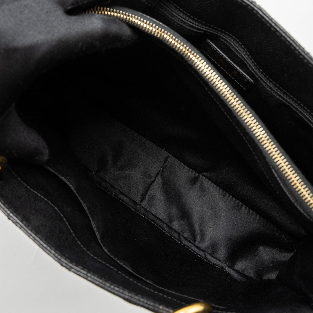 chanel-grand-shopping-tote-gst-caviar-black-ghw-2