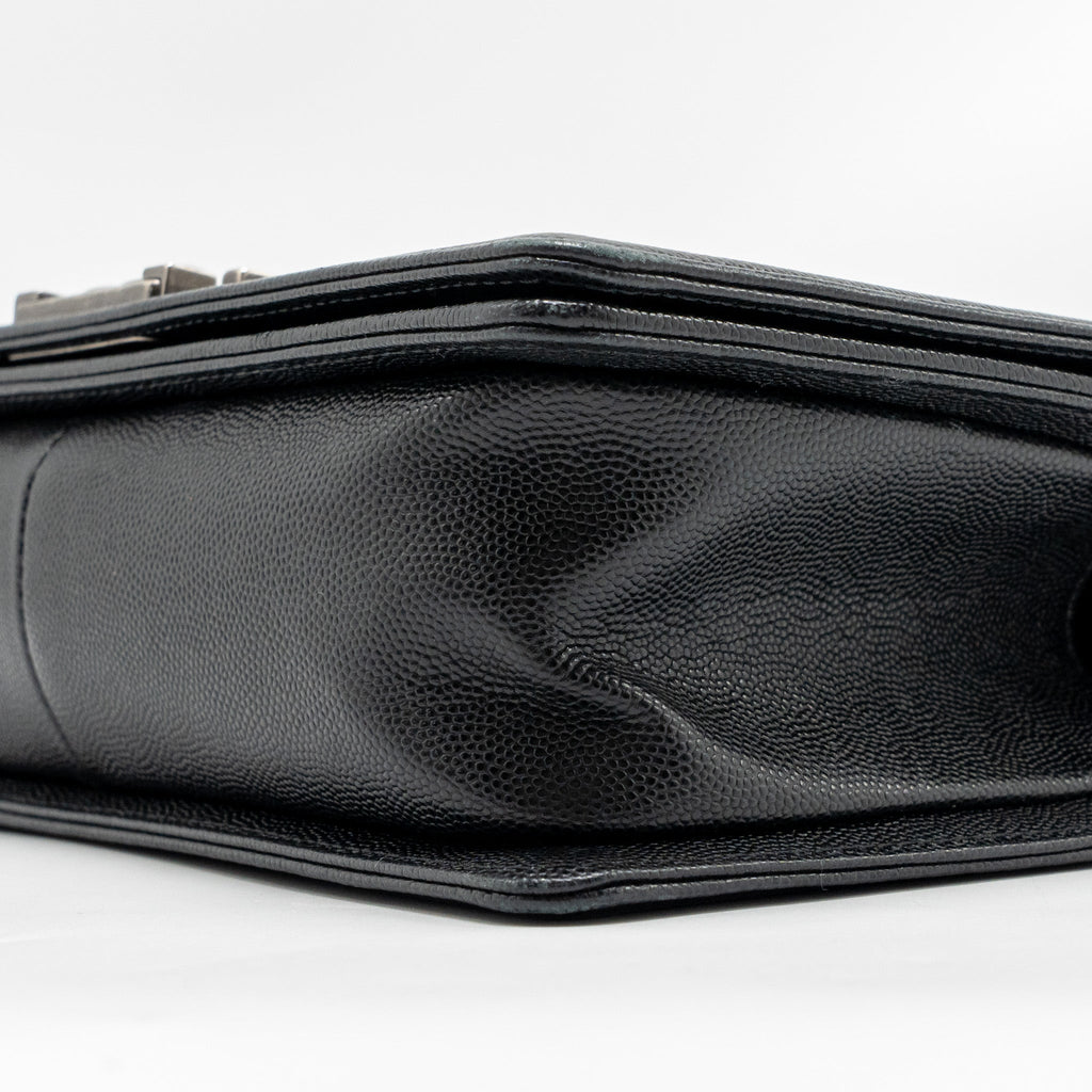 chanel-medium-boy-bag-caviar-black-shw-1