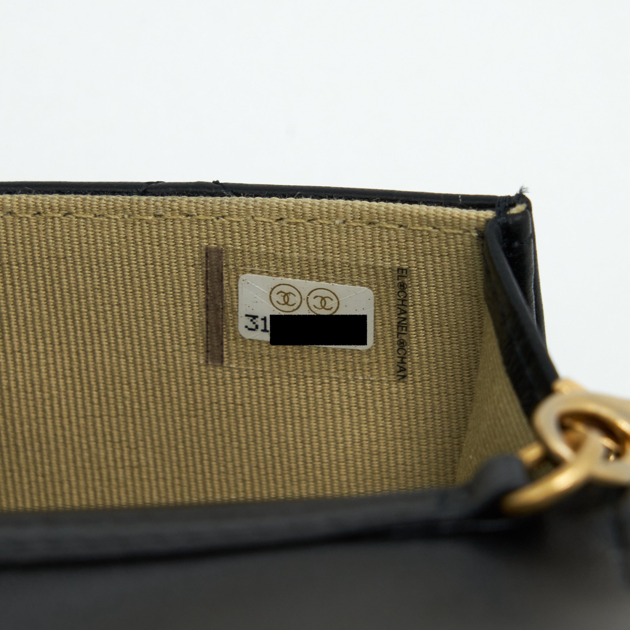 chanel-pearl-crush-mini-flap-belt-bag-lambskin-black-ghw