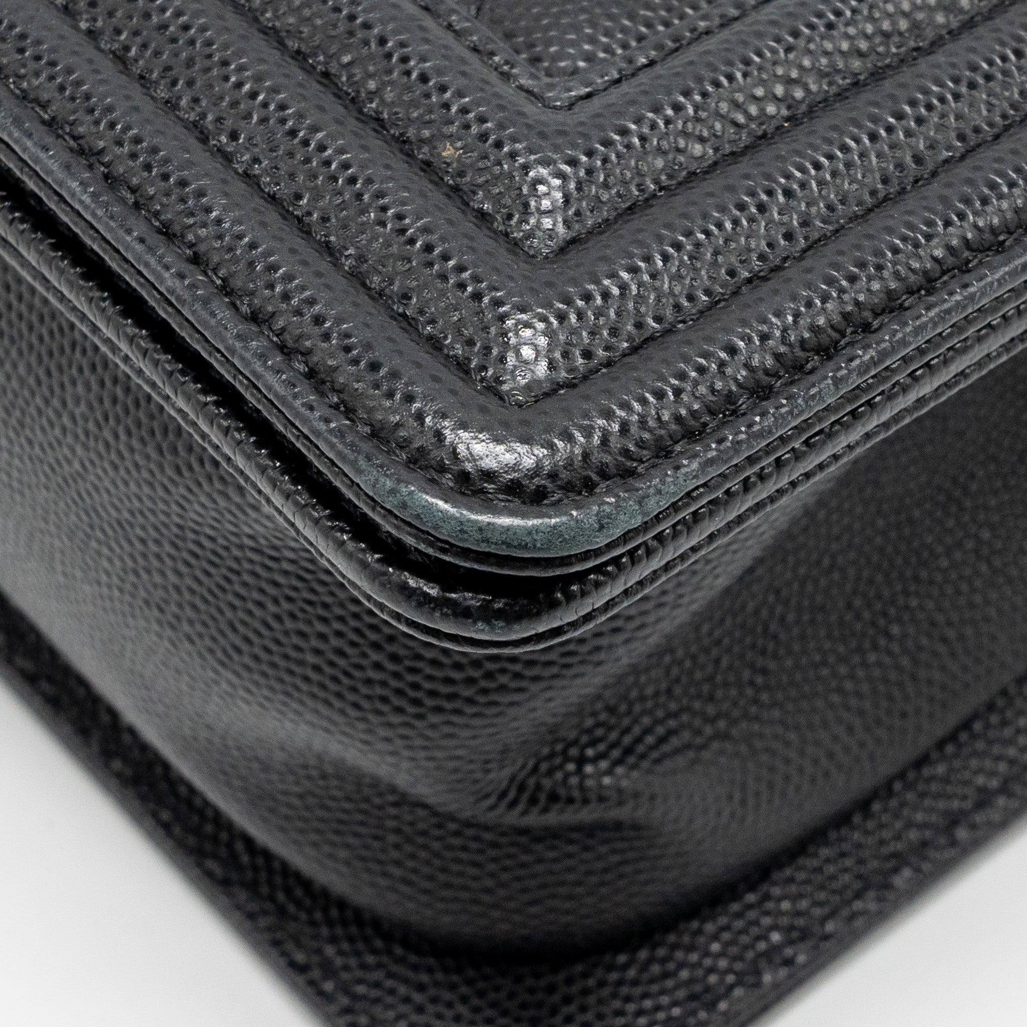 chanel-medium-boy-bag-caviar-black-shw-1