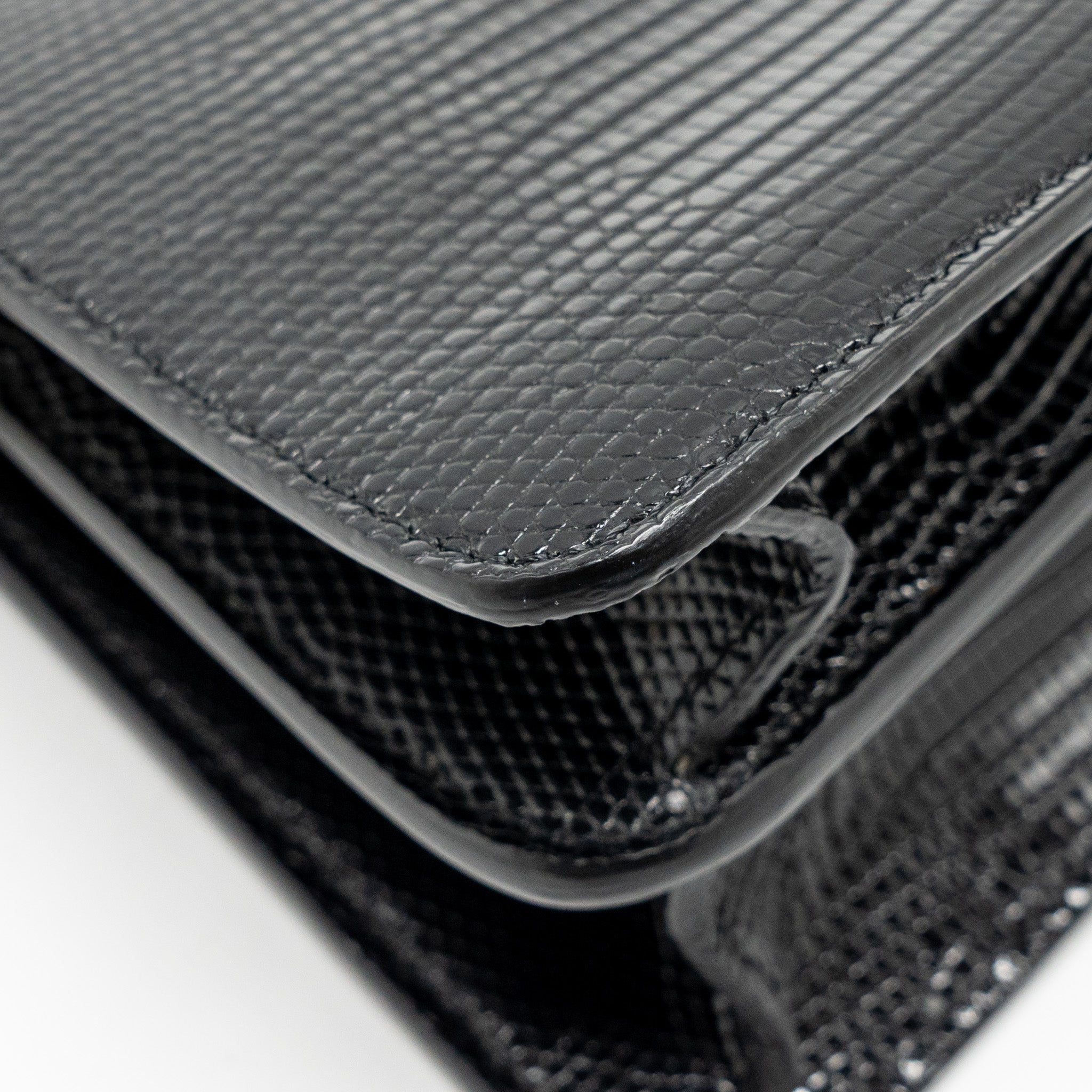 fendi-peekaboo-i-see-you-bag-lizard-black-ghw-copy-1