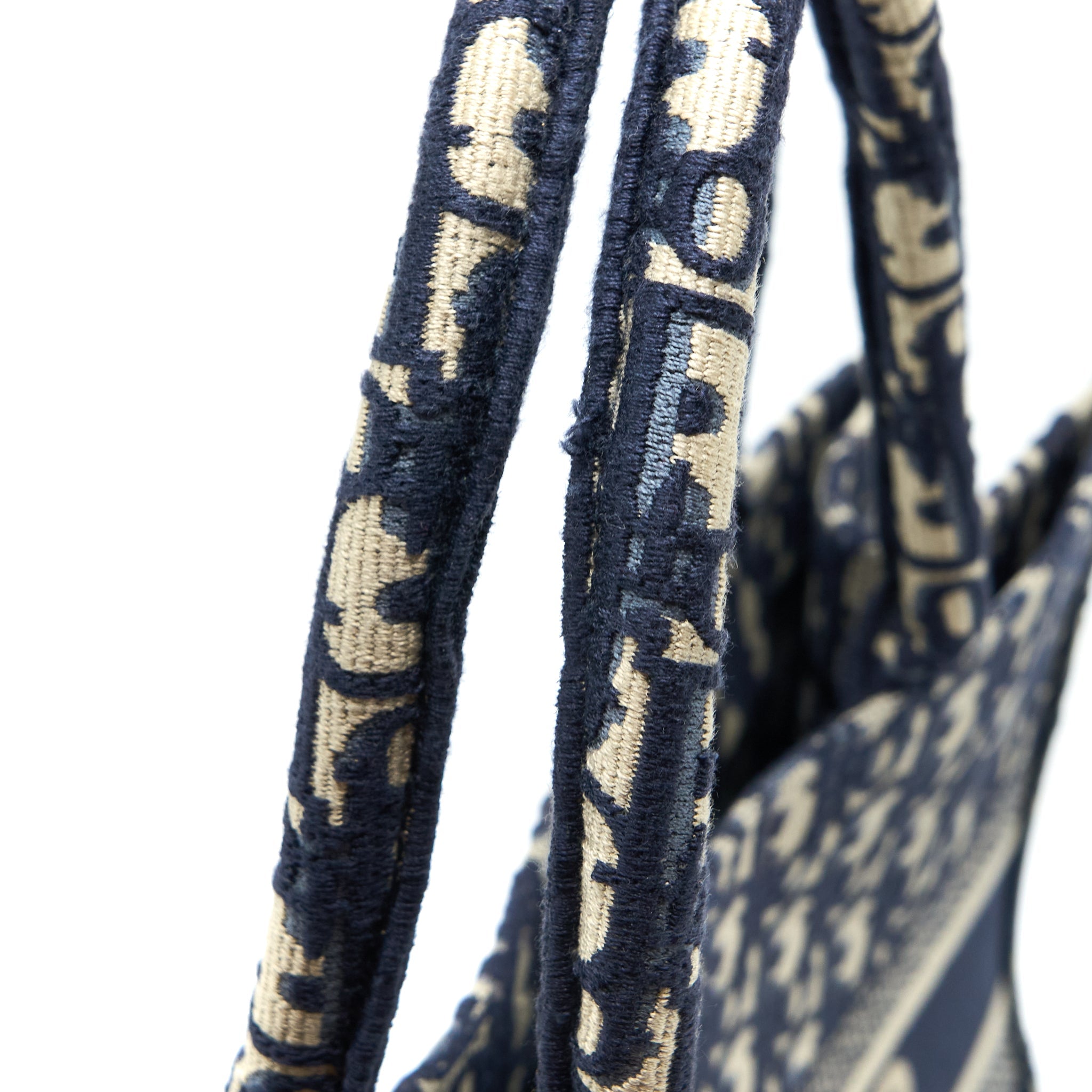 dior-medium-book-tote-blue-oblique-embroidery