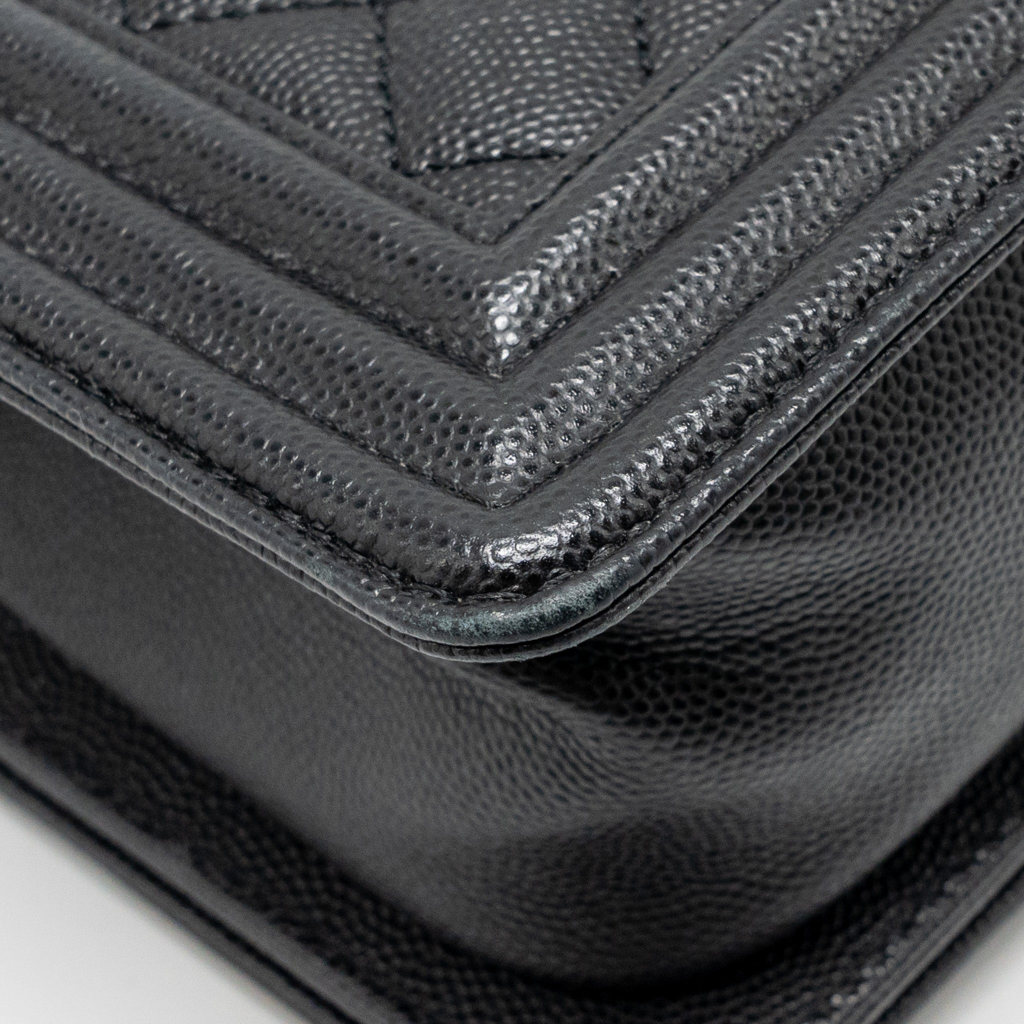chanel-medium-boy-bag-caviar-black-shw-1