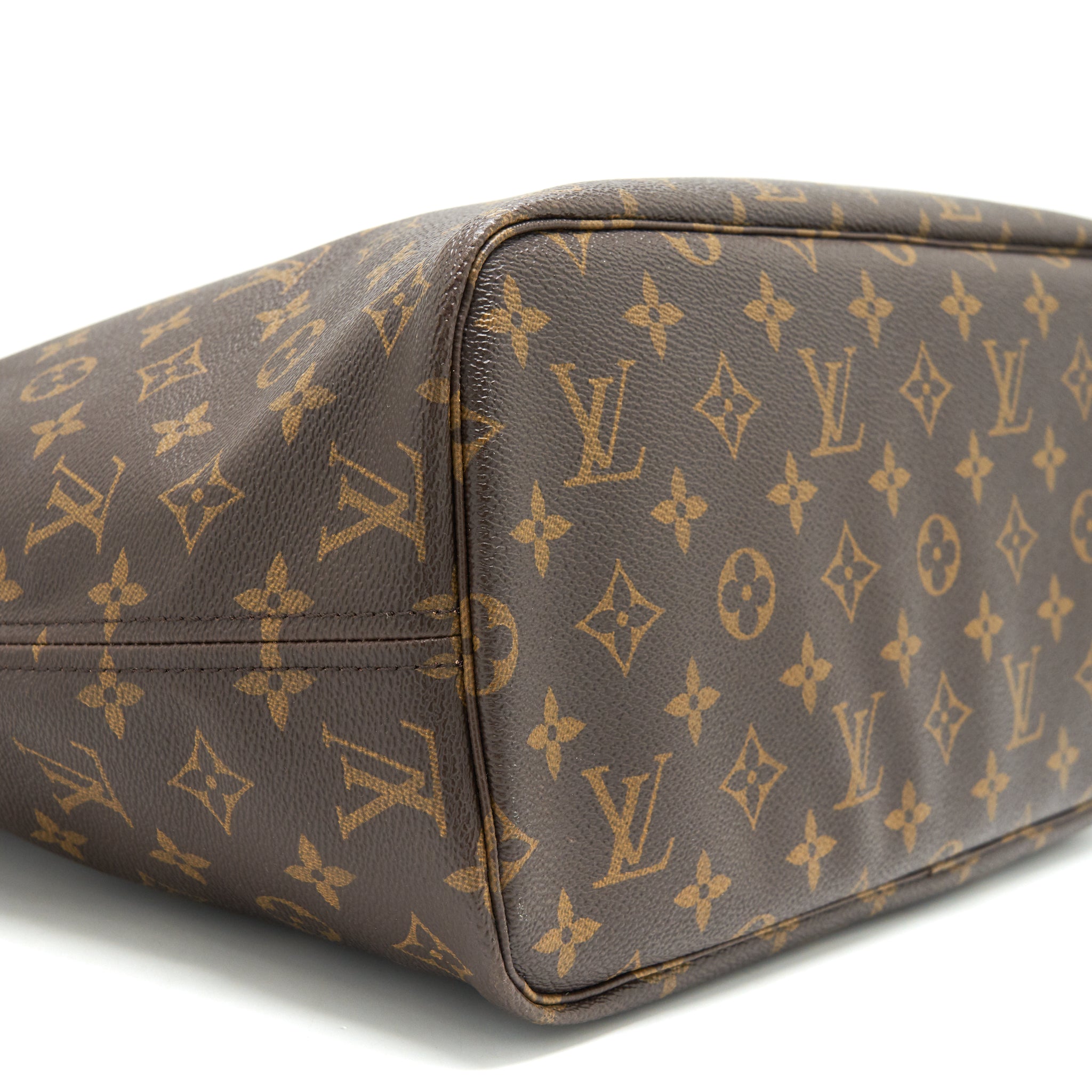 louis-vuitton-neverfull-mm-monogram