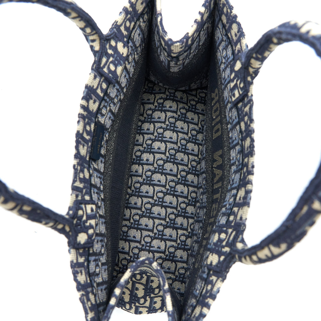 dior-medium-book-tote-blue-oblique-embroidery