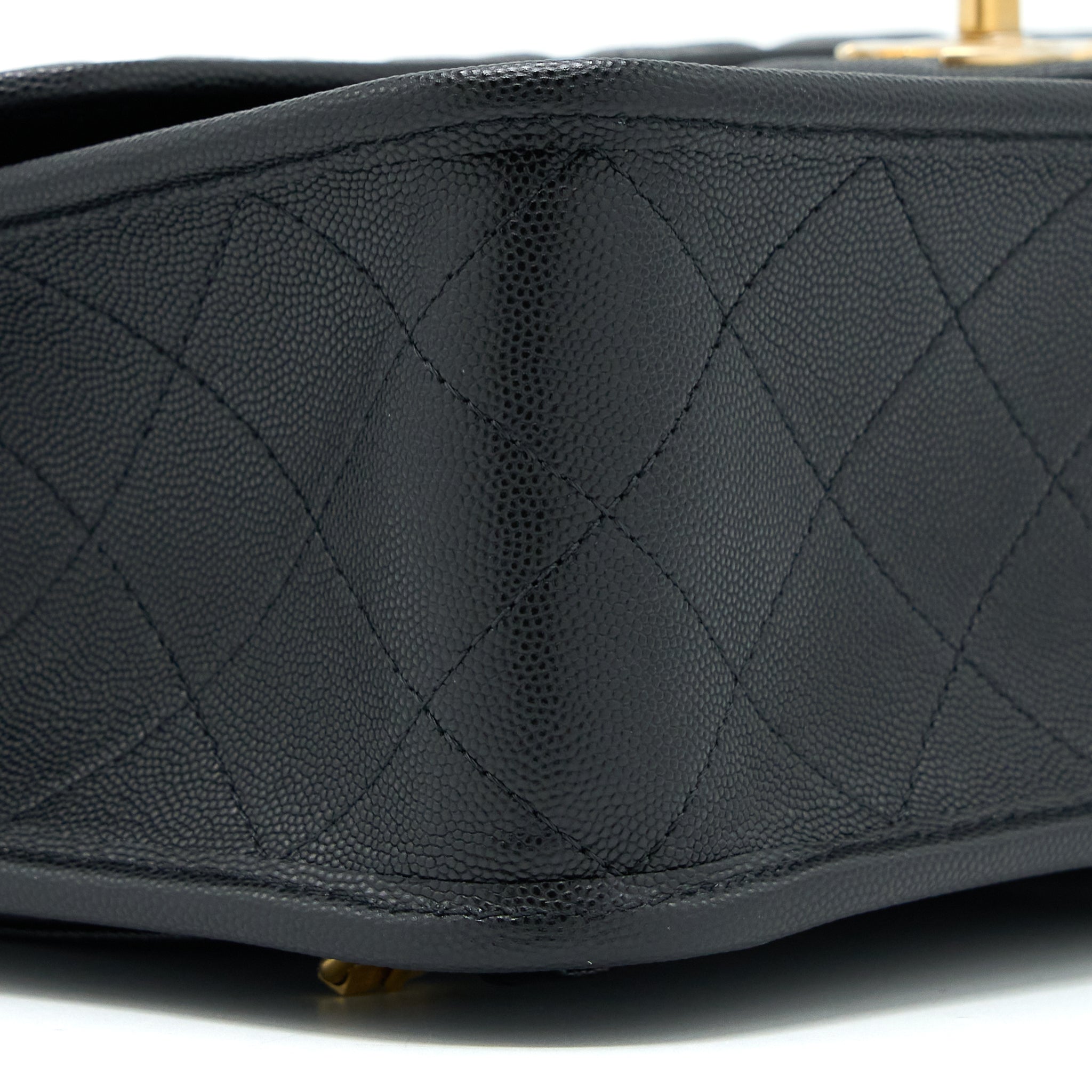 chanel-22k-large-backpack-caviar-black-brushed-ghw-microchip