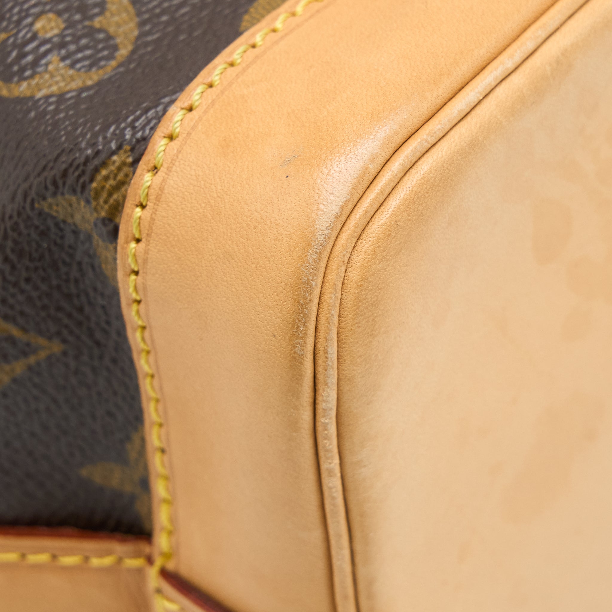 louis-vuitton-neo-noe-bb-monogram-canvas-ghw-1