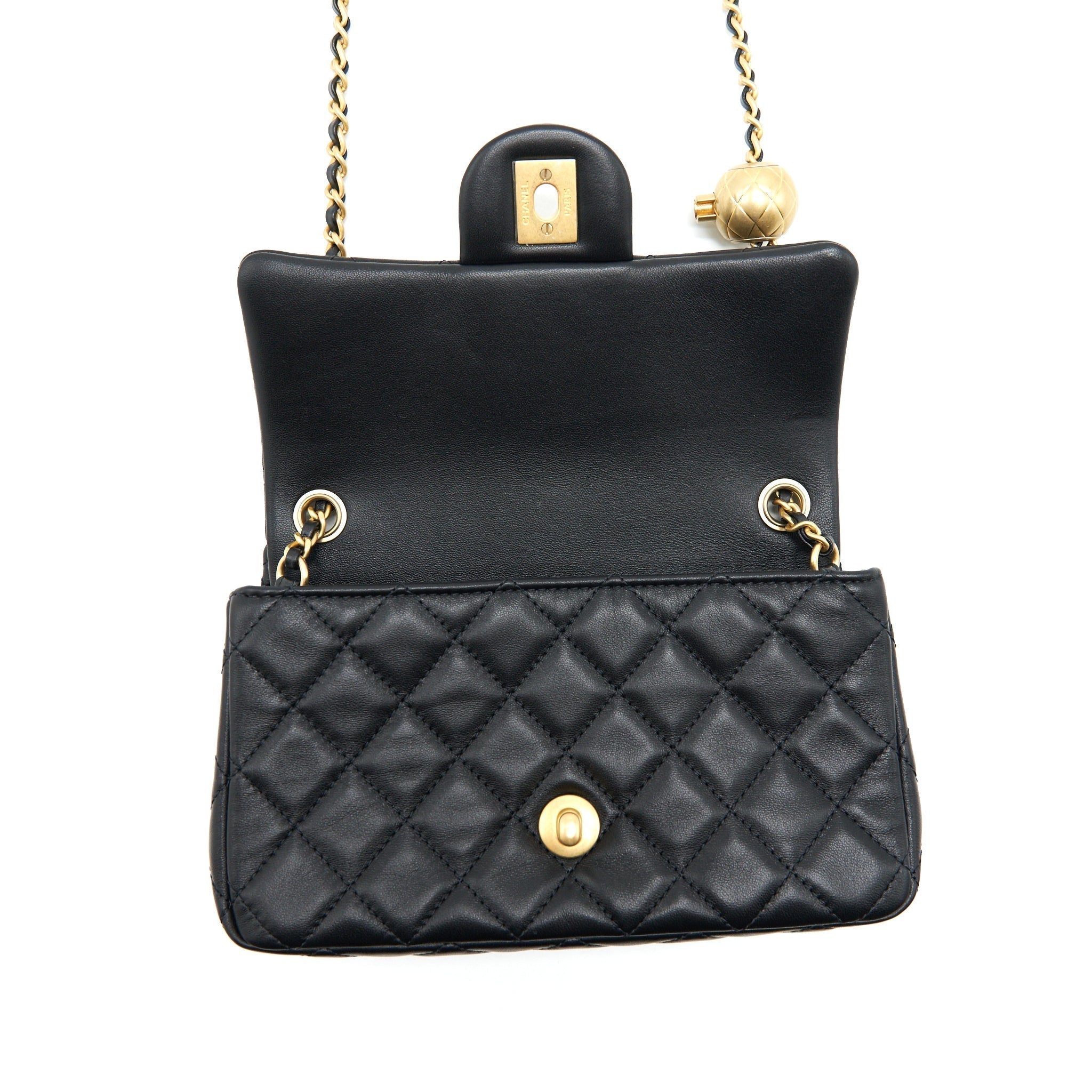 chanel-22c-pearl-crush-mini-rectangular-lambskin-black-ghw-microchip