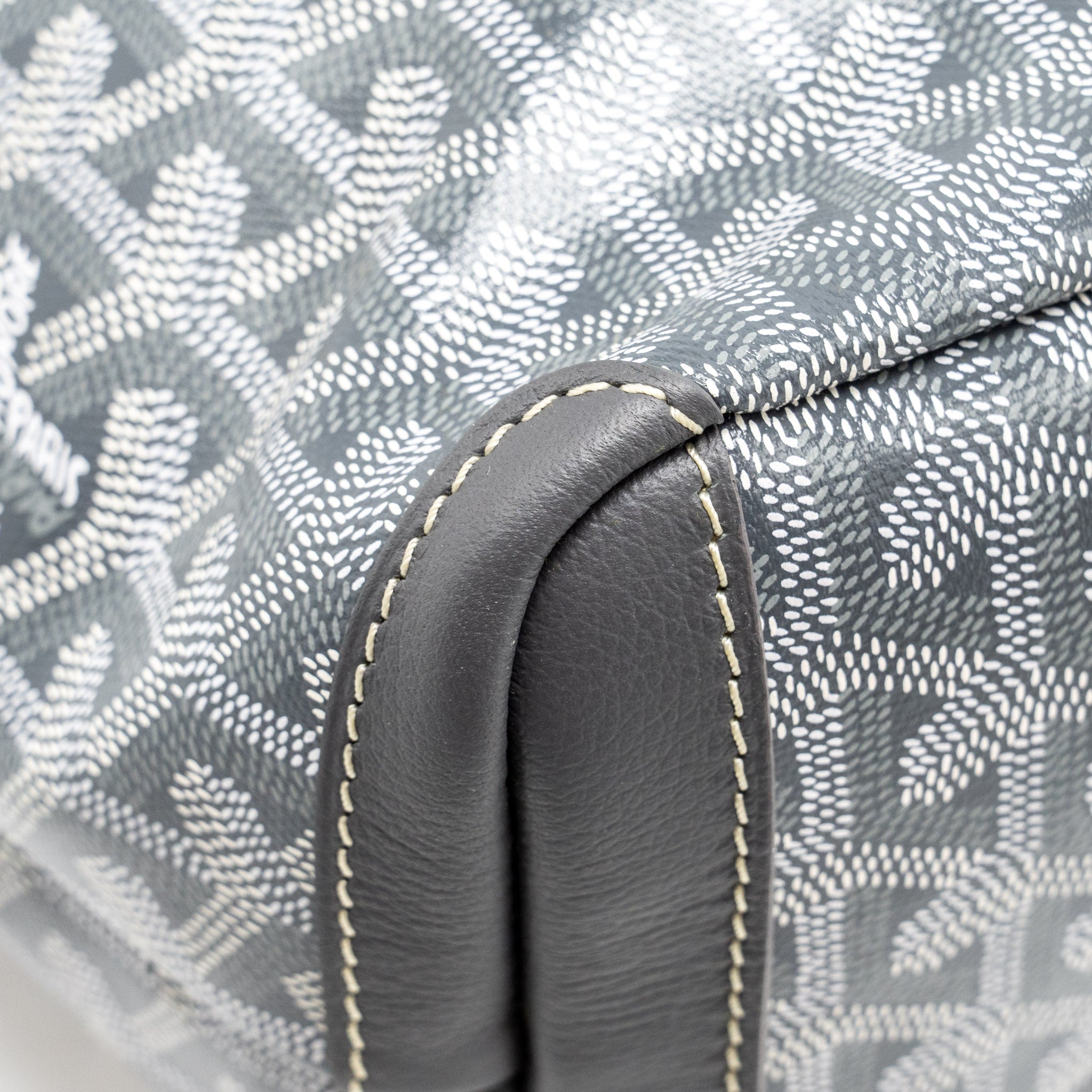 goyard-artois-tote-bag-goyardline-canvas-calfskin-grey-shw
