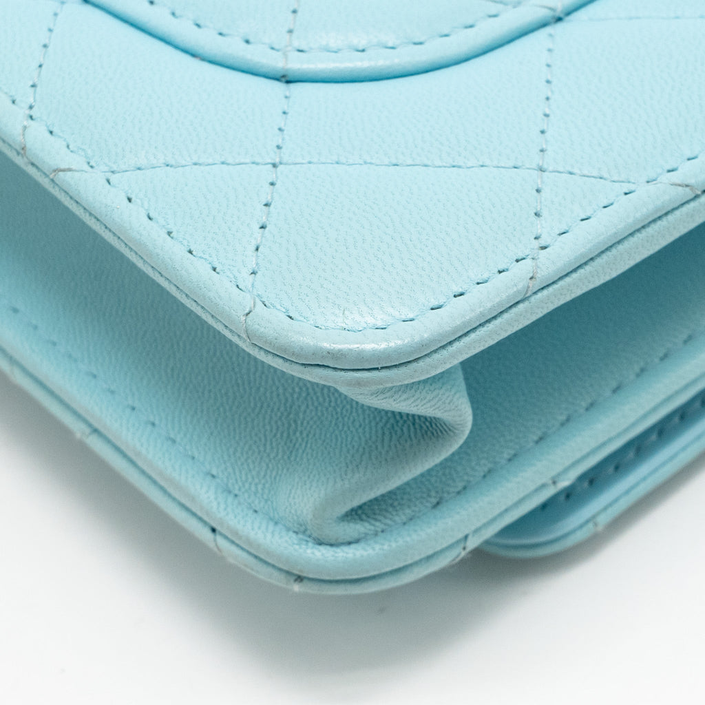 chanel-classic-wallet-on-chain-lambskin-light-blue-shw-1