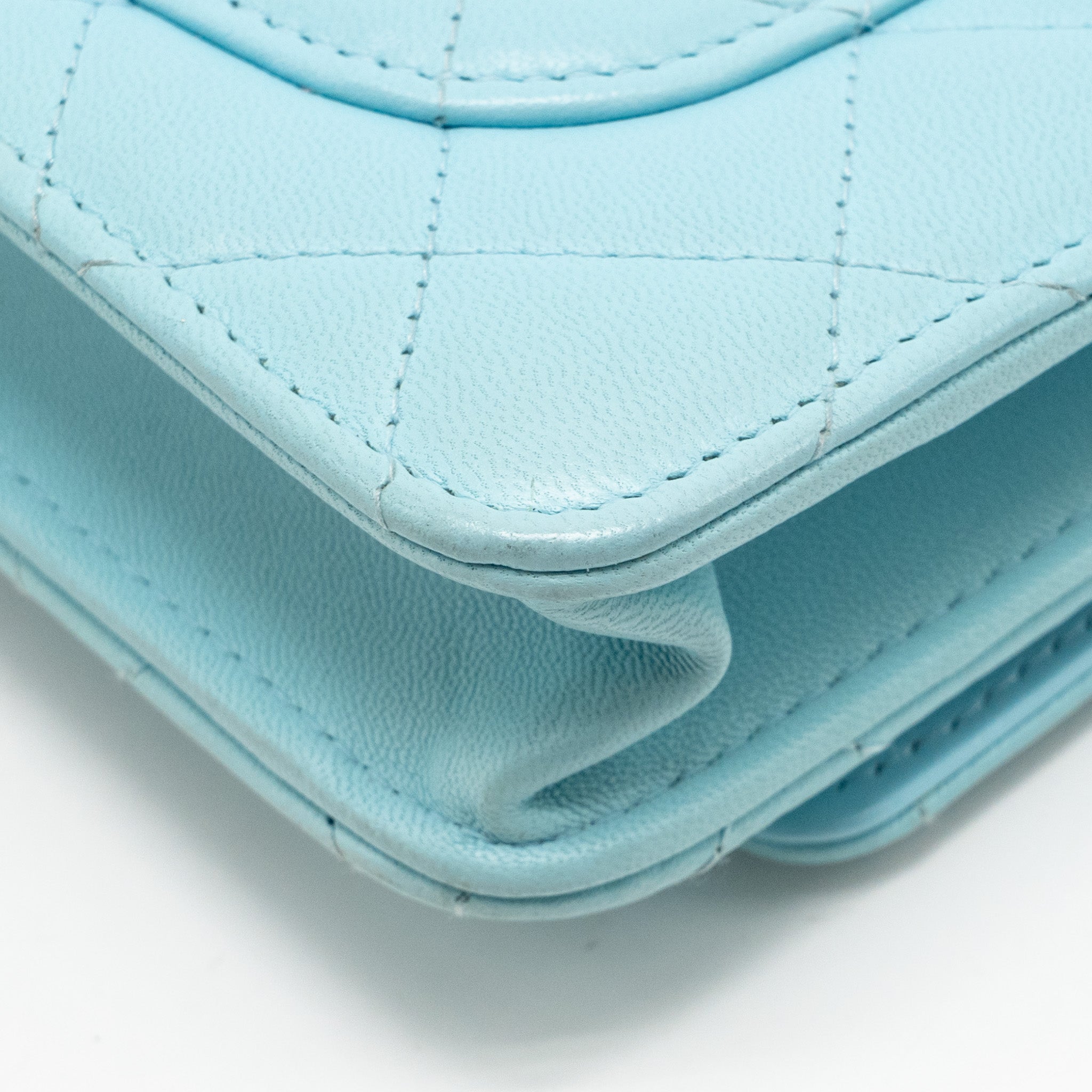 chanel-classic-wallet-on-chain-lambskin-light-blue-shw-1