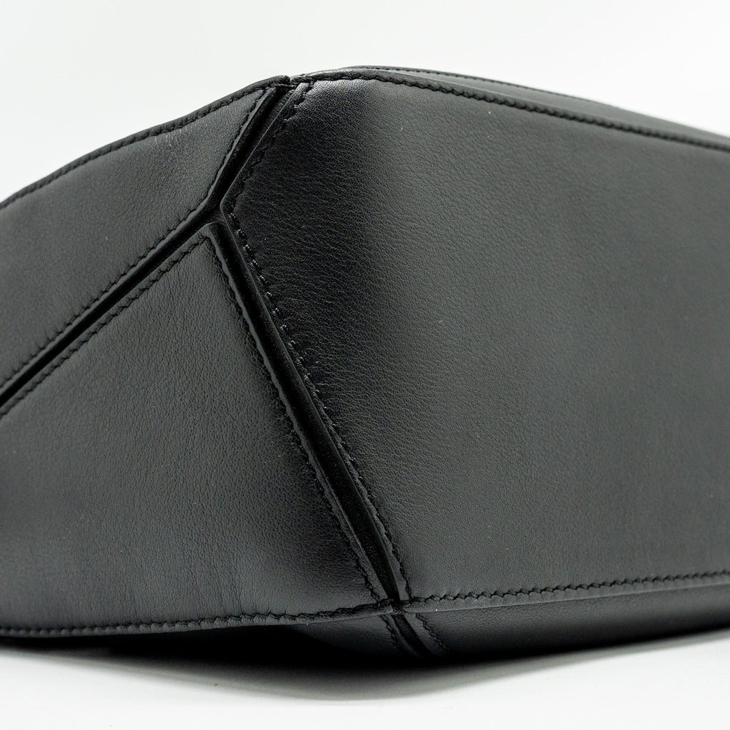 loewe-small-puzzle-bag-calfskin-black-shw