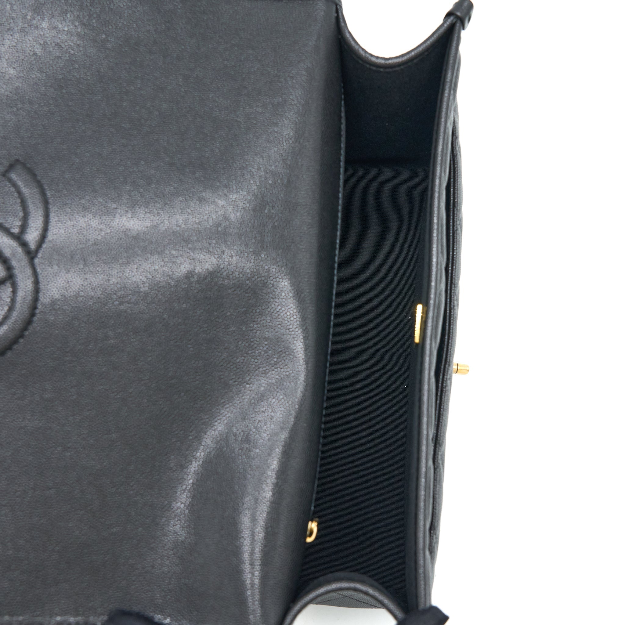 chanel-22k-large-backpack-caviar-black-brushed-ghw-microchip