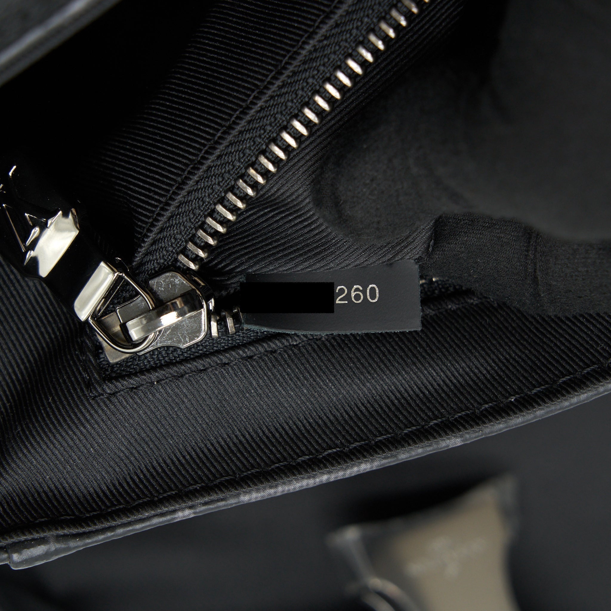 louis-vuitton-eclipse-voyager-messenger-bag-monogram-canvas-black-year-2020