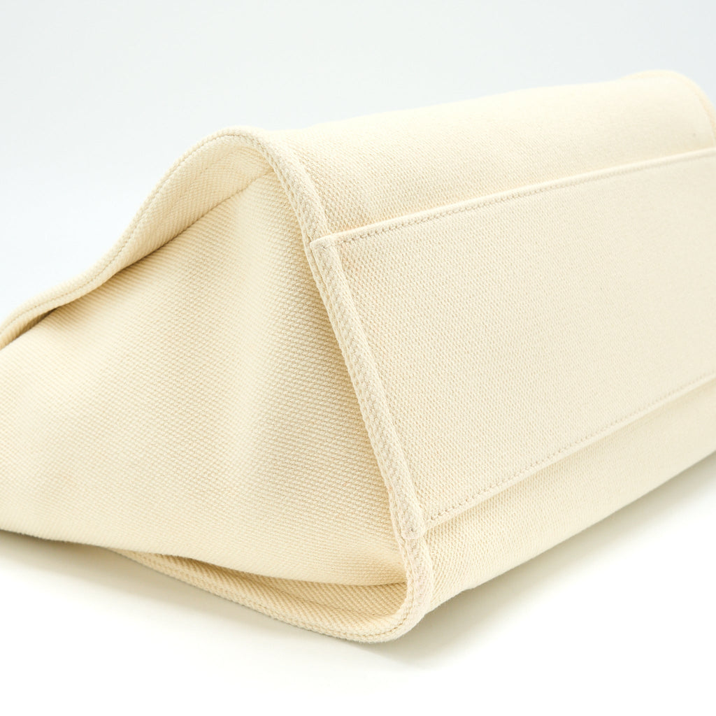 chanel-deauville-tote-bag-canvas-light-beige-lghw